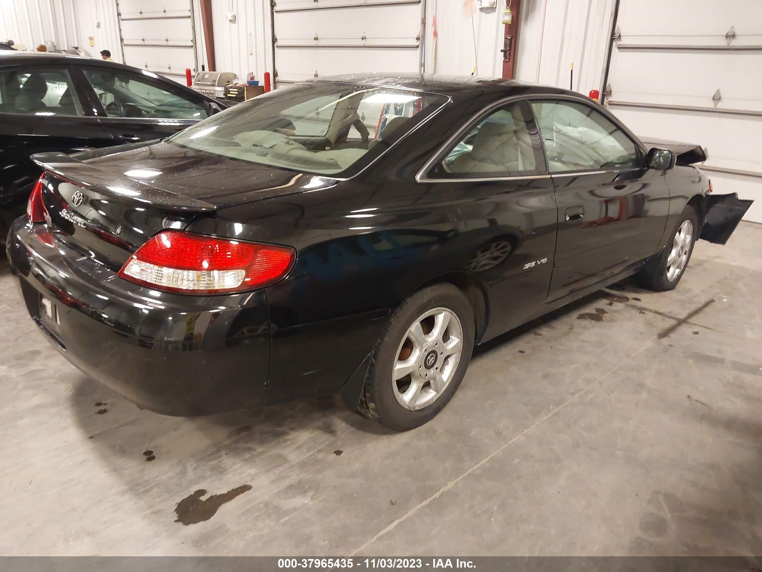 Photo 3 VIN: 2T1CF22P2YC294746 - TOYOTA CAMRY SOLARA 