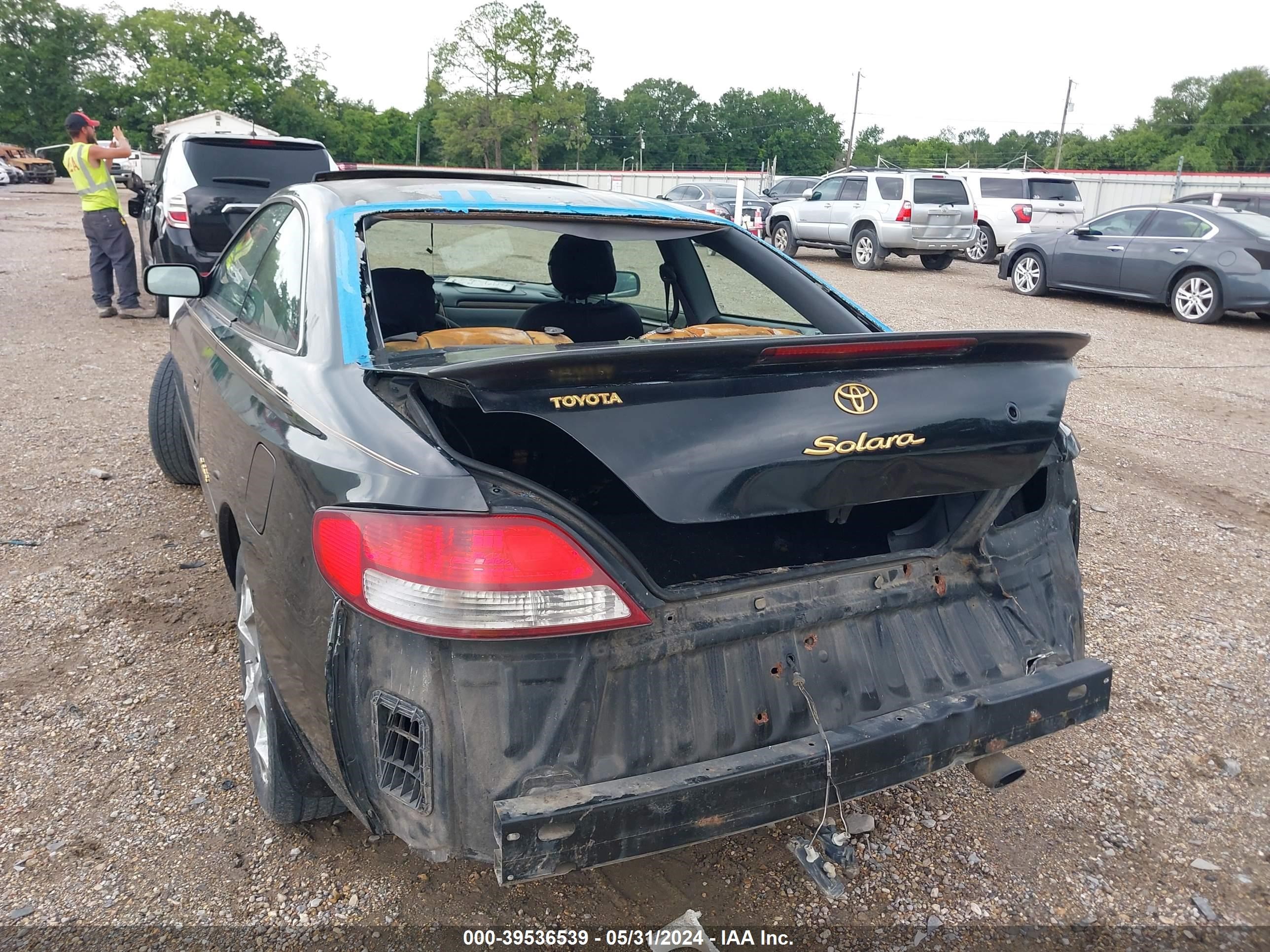 Photo 5 VIN: 2T1CF22P3XC257221 - TOYOTA CAMRY SOLARA 