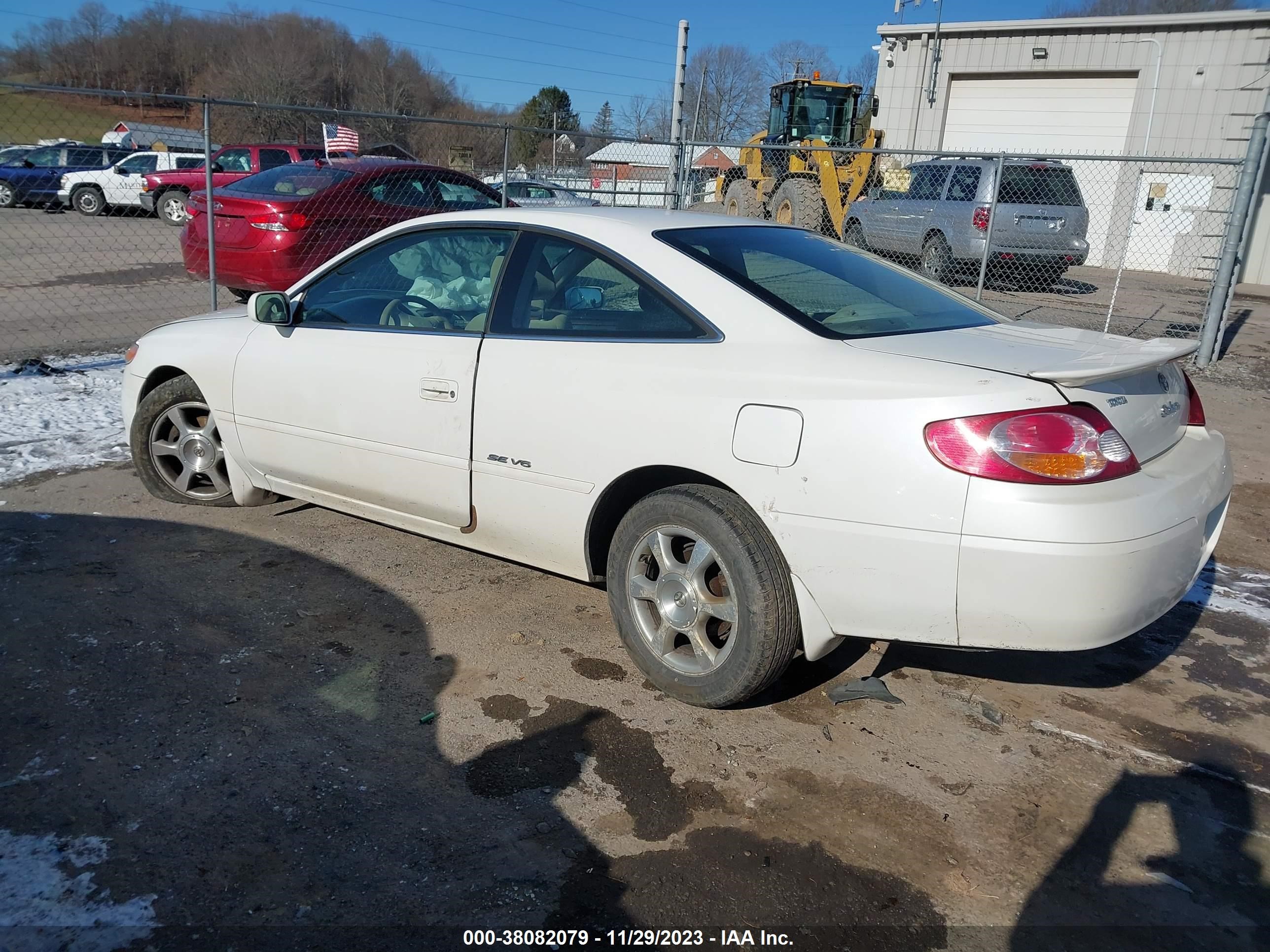 Photo 2 VIN: 2T1CF22P72C590806 - TOYOTA CAMRY SOLARA 