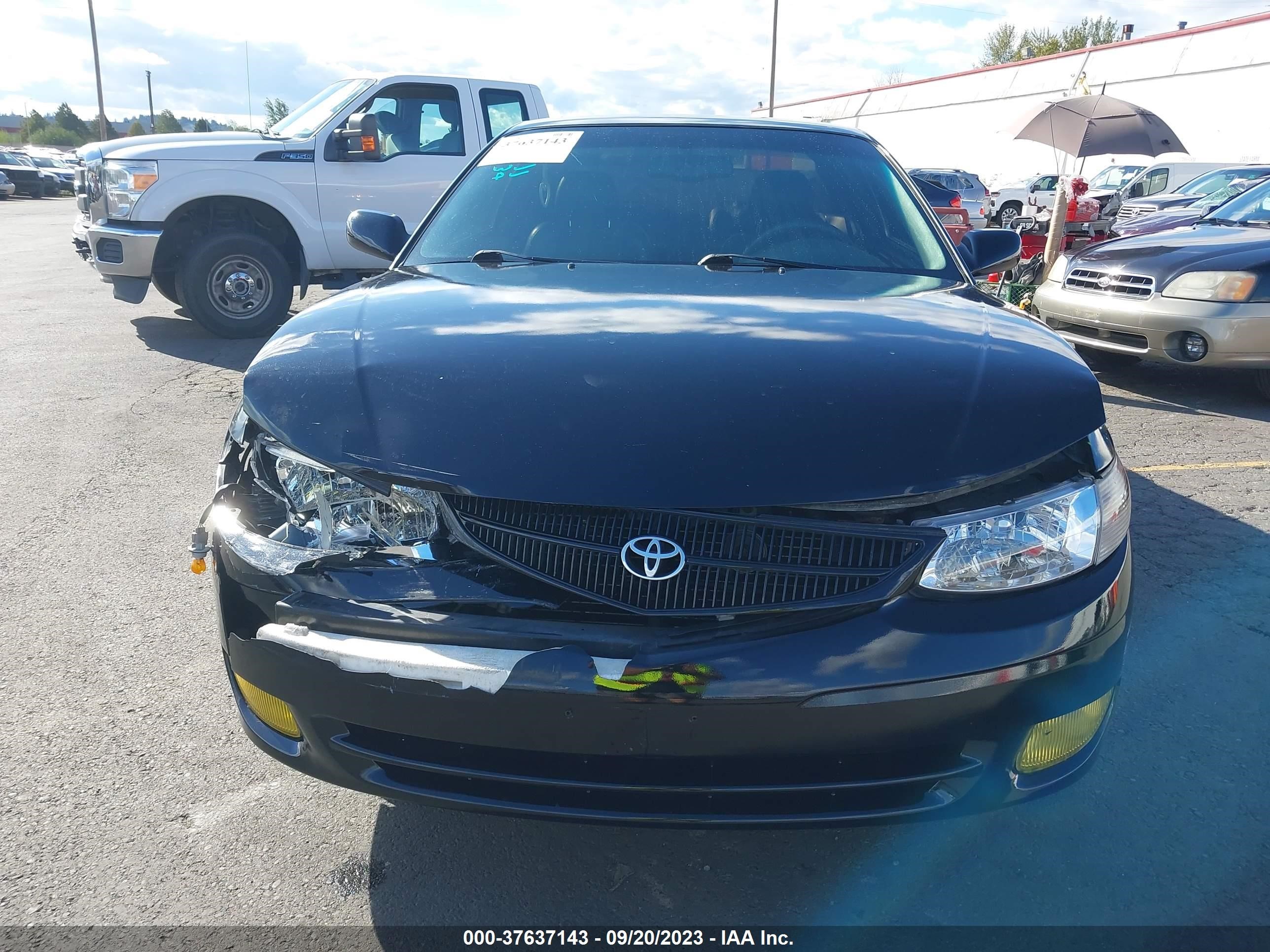 Photo 11 VIN: 2T1CF22P7XC197962 - TOYOTA CAMRY SOLARA 