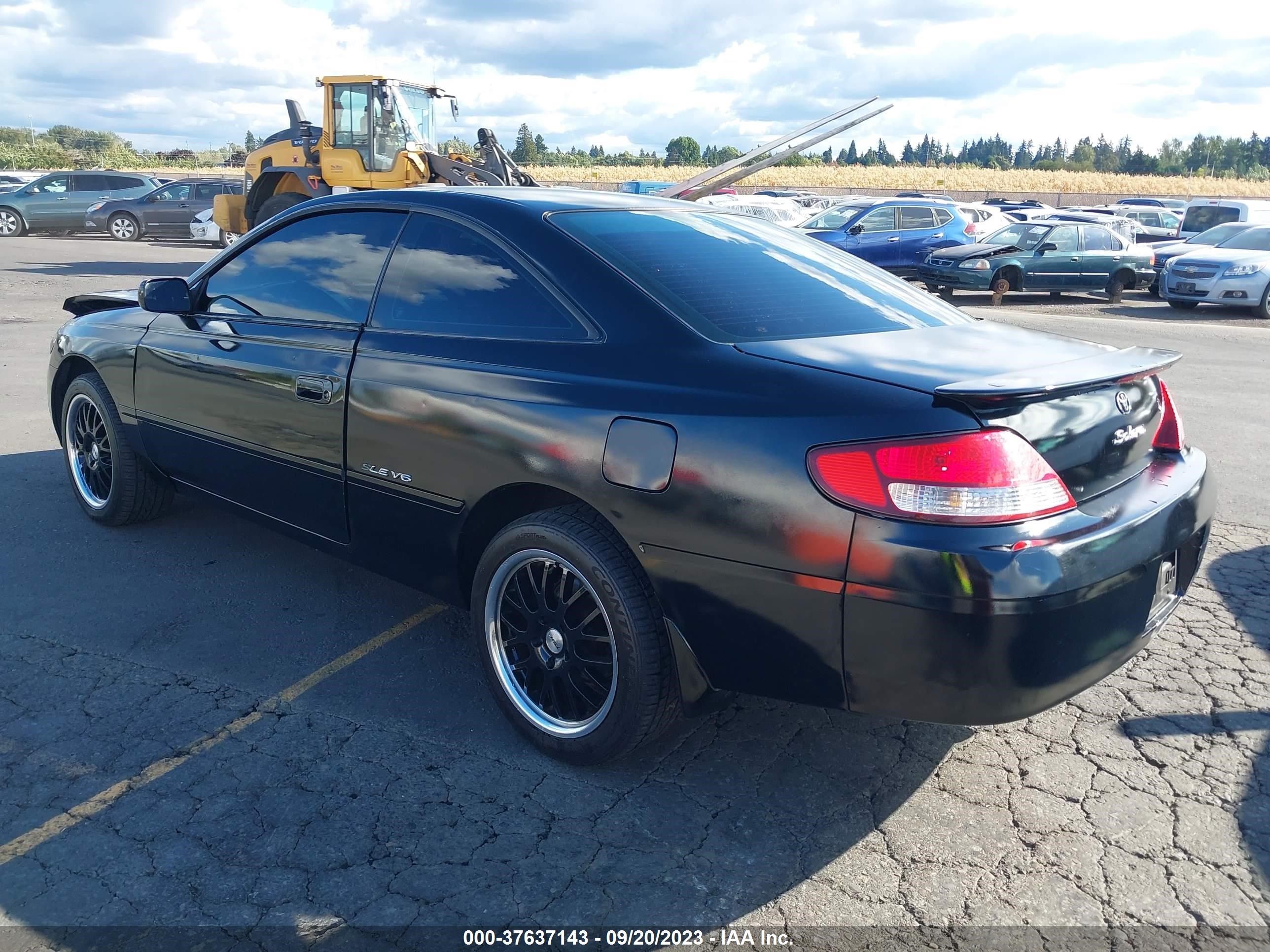 Photo 2 VIN: 2T1CF22P7XC197962 - TOYOTA CAMRY SOLARA 