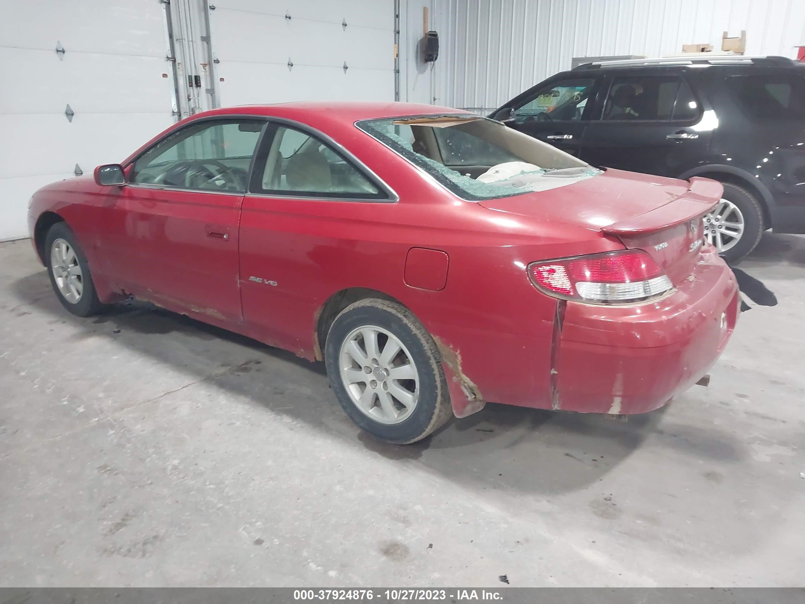 Photo 2 VIN: 2T1CF22P8YC294296 - TOYOTA CAMRY SOLARA 