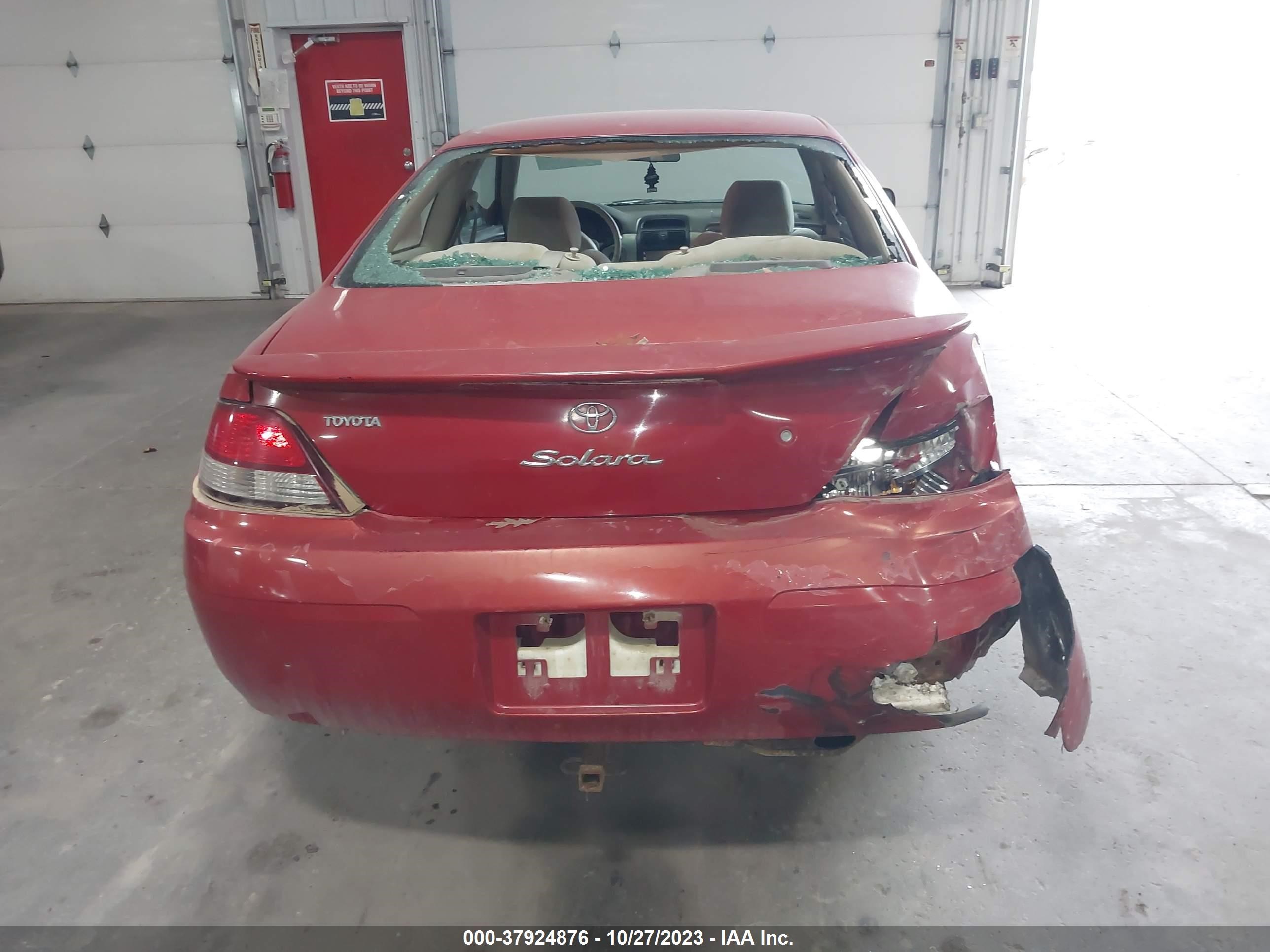 Photo 5 VIN: 2T1CF22P8YC294296 - TOYOTA CAMRY SOLARA 