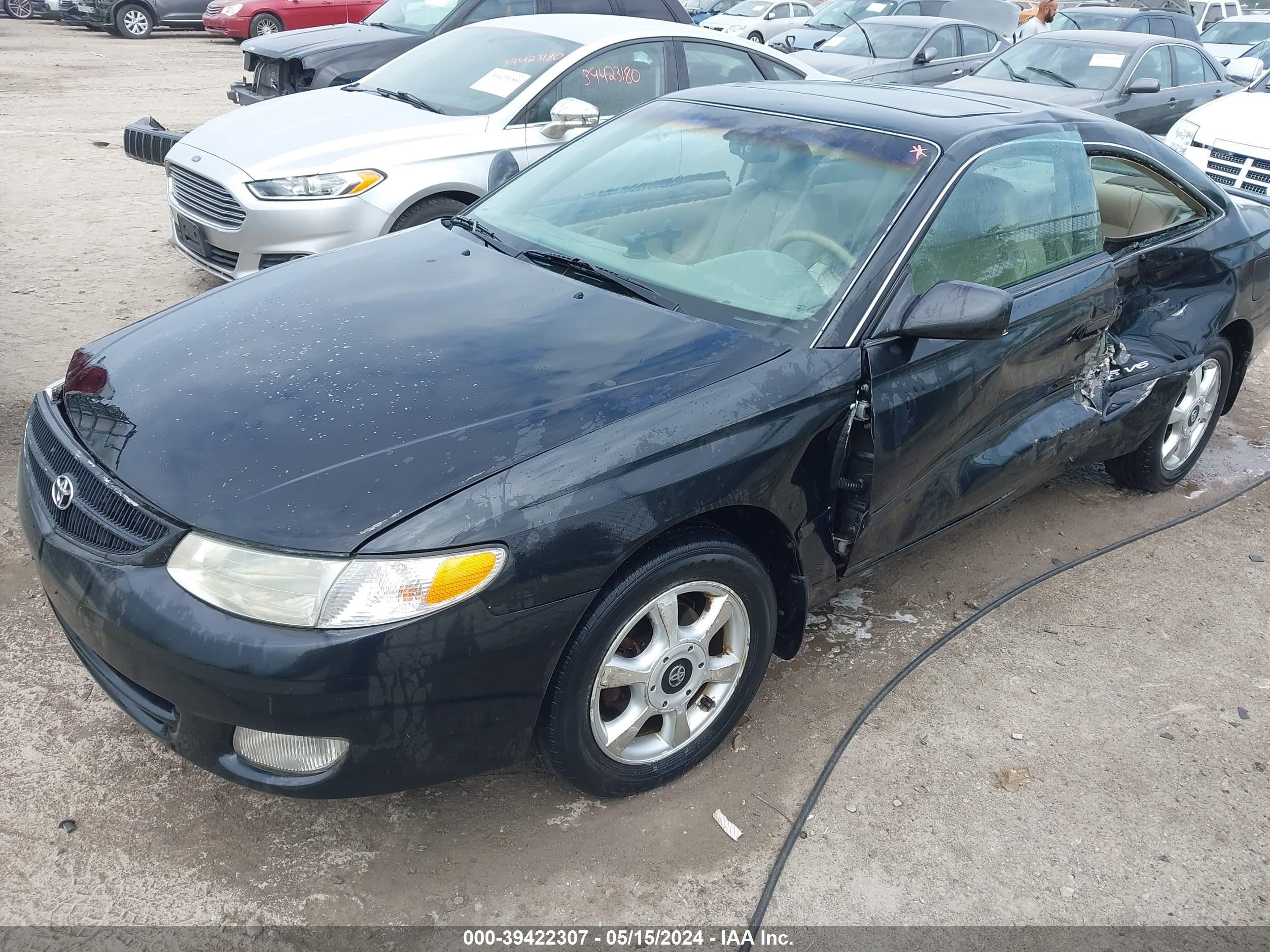 Photo 1 VIN: 2T1CF28P0YC384100 - TOYOTA CAMRY SOLARA 