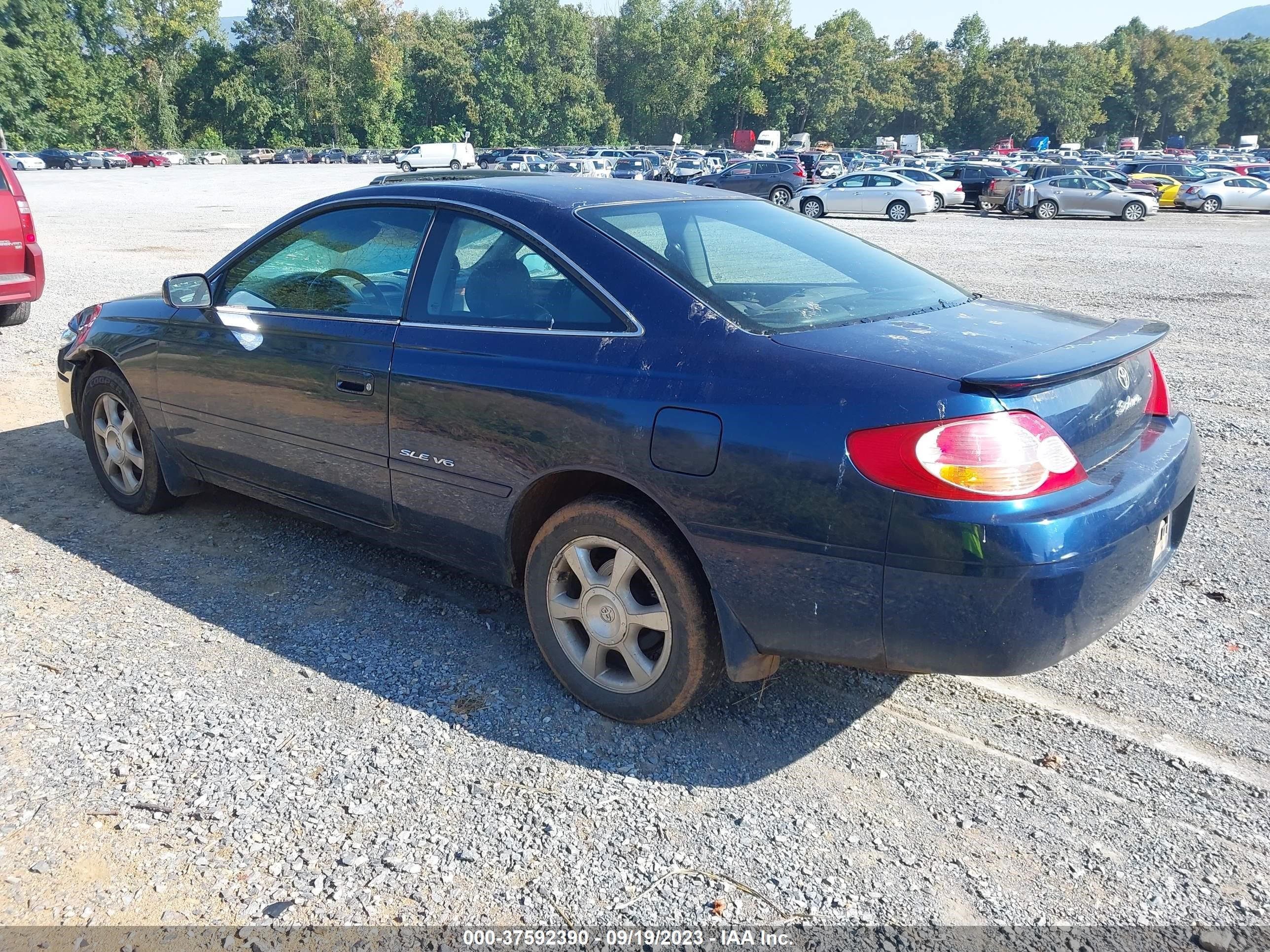 Photo 2 VIN: 2T1CF28P12C597161 - TOYOTA CAMRY SOLARA 