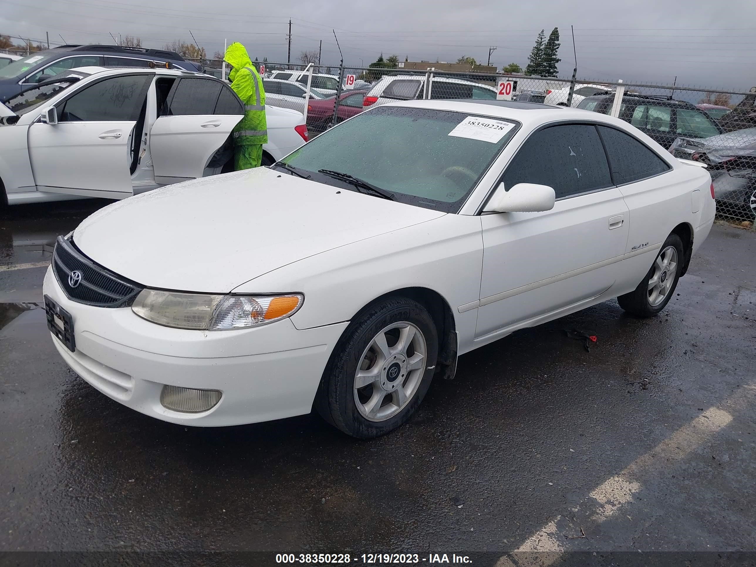 Photo 1 VIN: 2T1CF28P1XC227285 - TOYOTA CAMRY SOLARA 