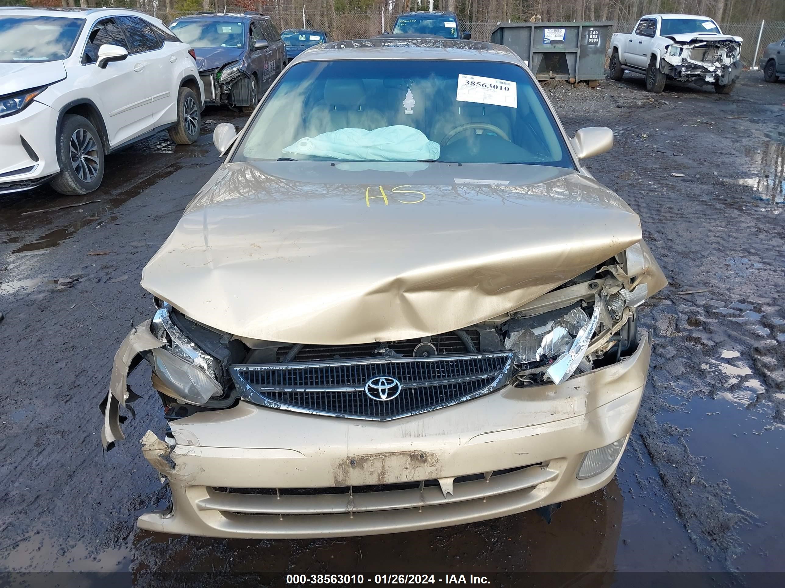 Photo 5 VIN: 2T1CF28P2YC332225 - TOYOTA CAMRY SOLARA 