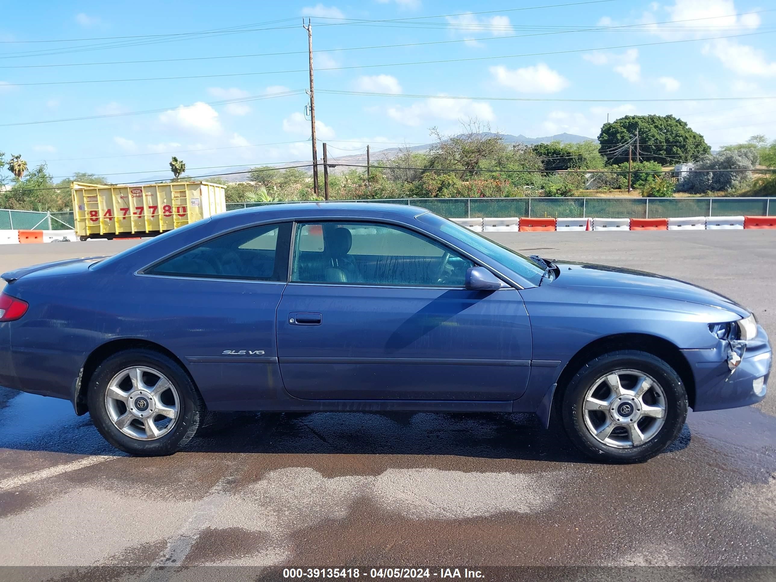 Photo 12 VIN: 2T1CF28P2YC384230 - TOYOTA CAMRY SOLARA 