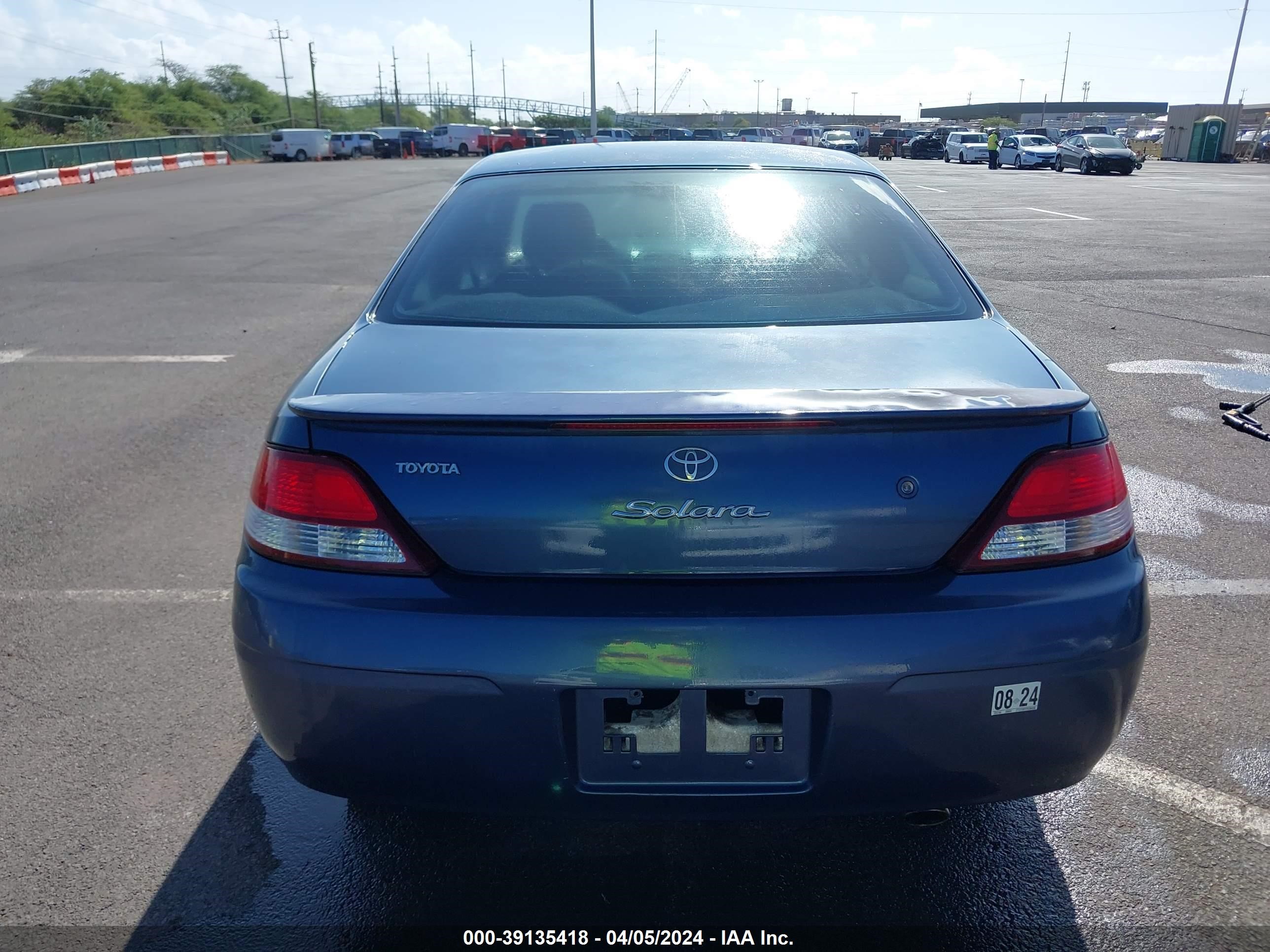 Photo 15 VIN: 2T1CF28P2YC384230 - TOYOTA CAMRY SOLARA 