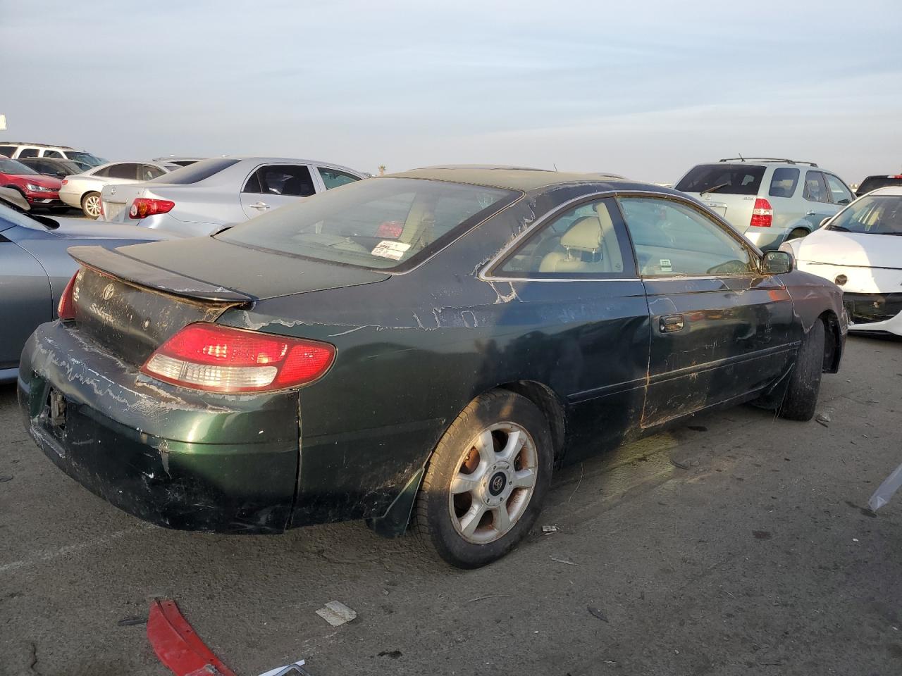 Photo 2 VIN: 2T1CF28P4XC122594 - TOYOTA CAMRY SOLARA 