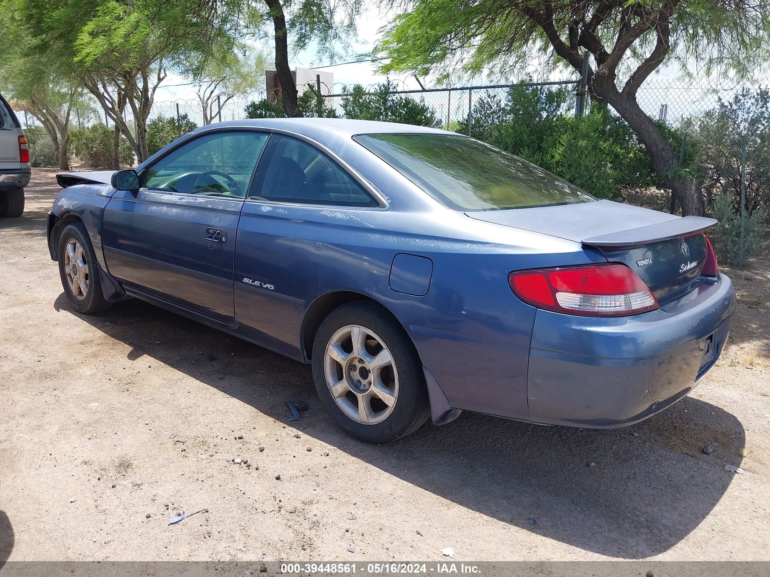 Photo 2 VIN: 2T1CF28P4YC275381 - TOYOTA CAMRY SOLARA 