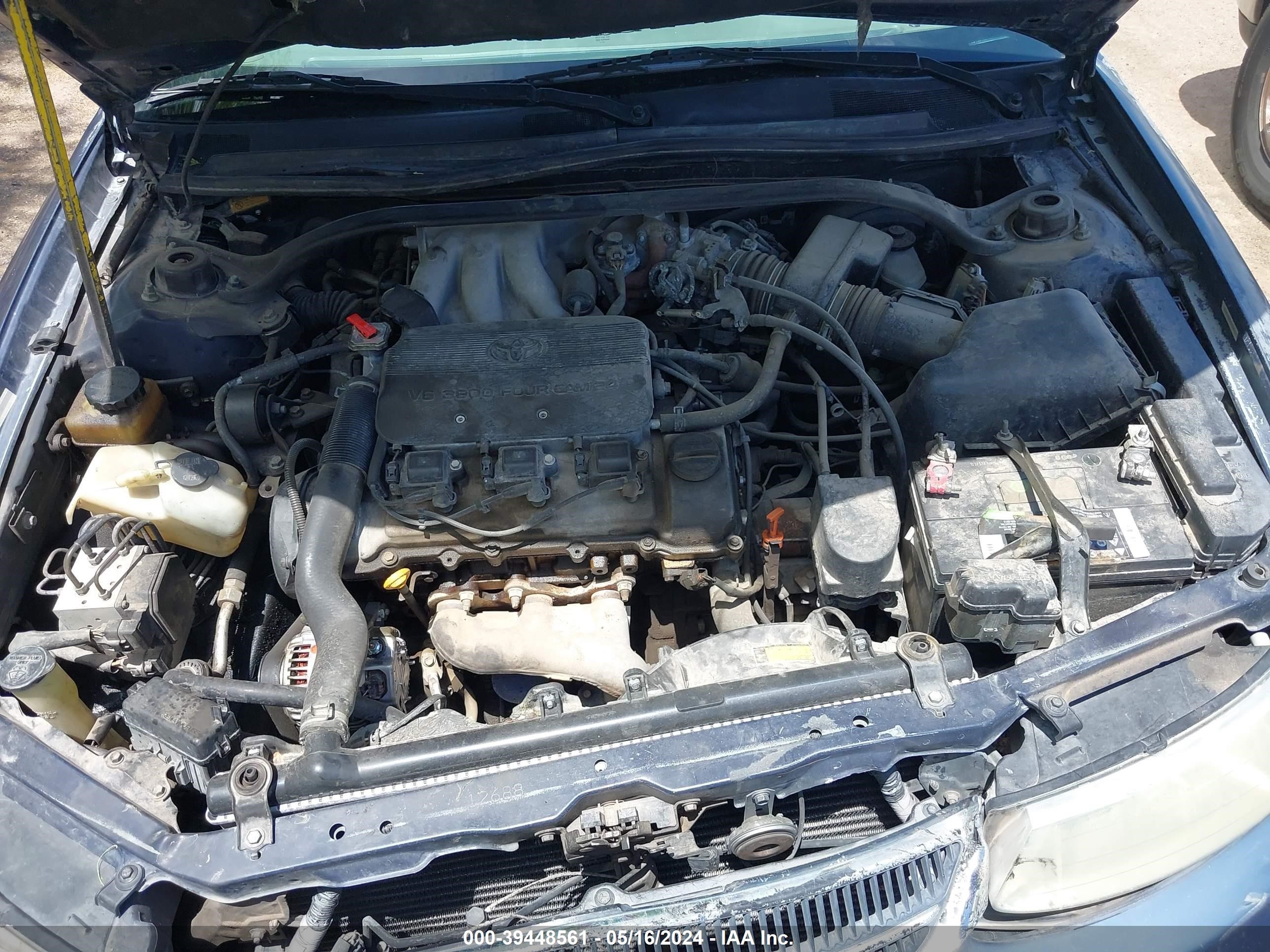 Photo 9 VIN: 2T1CF28P4YC275381 - TOYOTA CAMRY SOLARA 