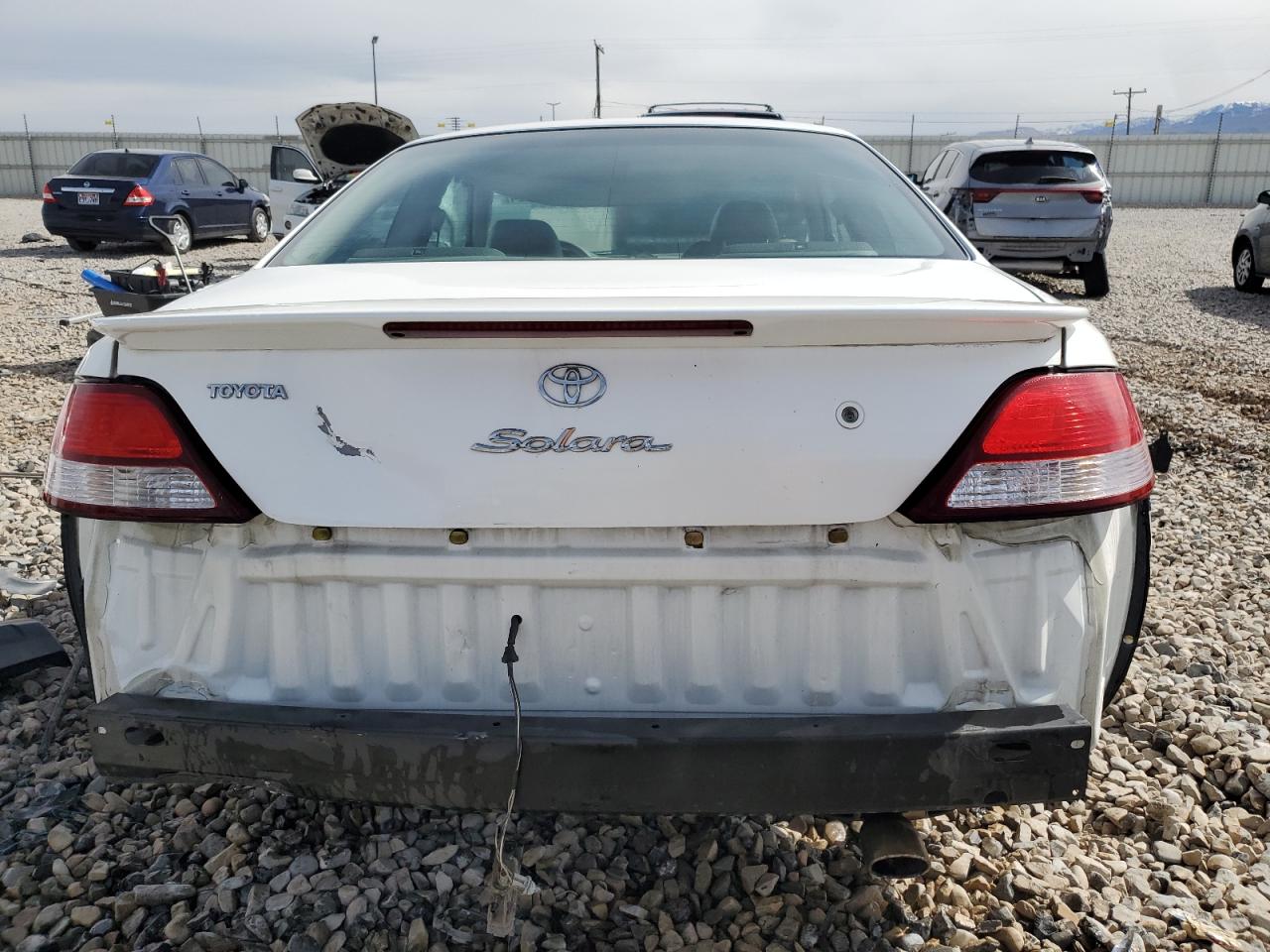 Photo 5 VIN: 2T1CF28P5YC396193 - TOYOTA CAMRY SOLARA 