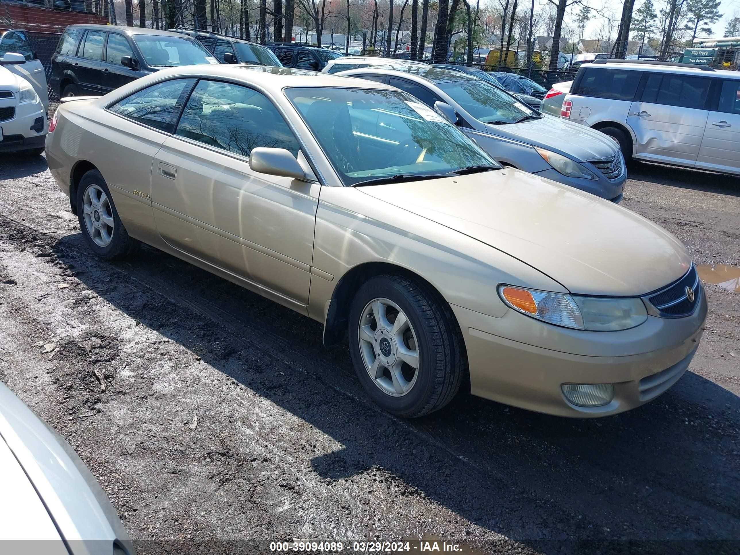 Photo 0 VIN: 2T1CF28P6YC295910 - TOYOTA CAMRY SOLARA 