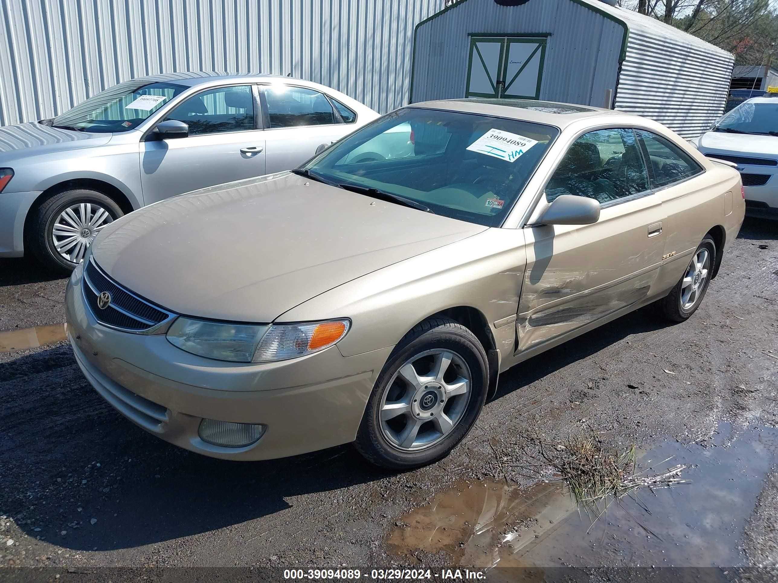 Photo 1 VIN: 2T1CF28P6YC295910 - TOYOTA CAMRY SOLARA 