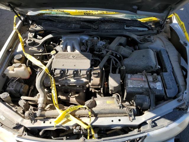 Photo 10 VIN: 2T1CF28P6YC305545 - TOYOTA CAMRY SOLA 