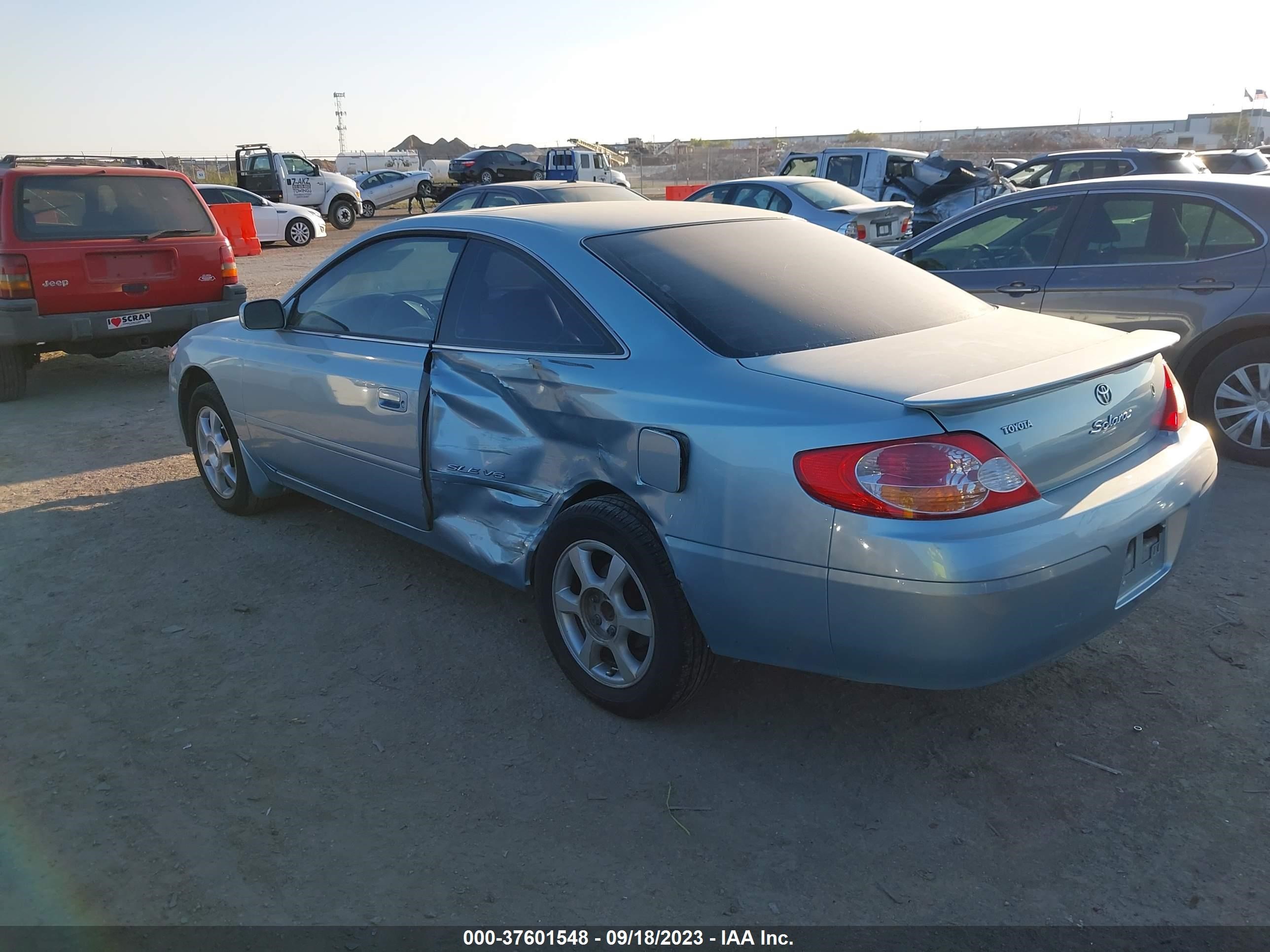 Photo 2 VIN: 2T1CF28P72C592949 - TOYOTA CAMRY SOLARA 