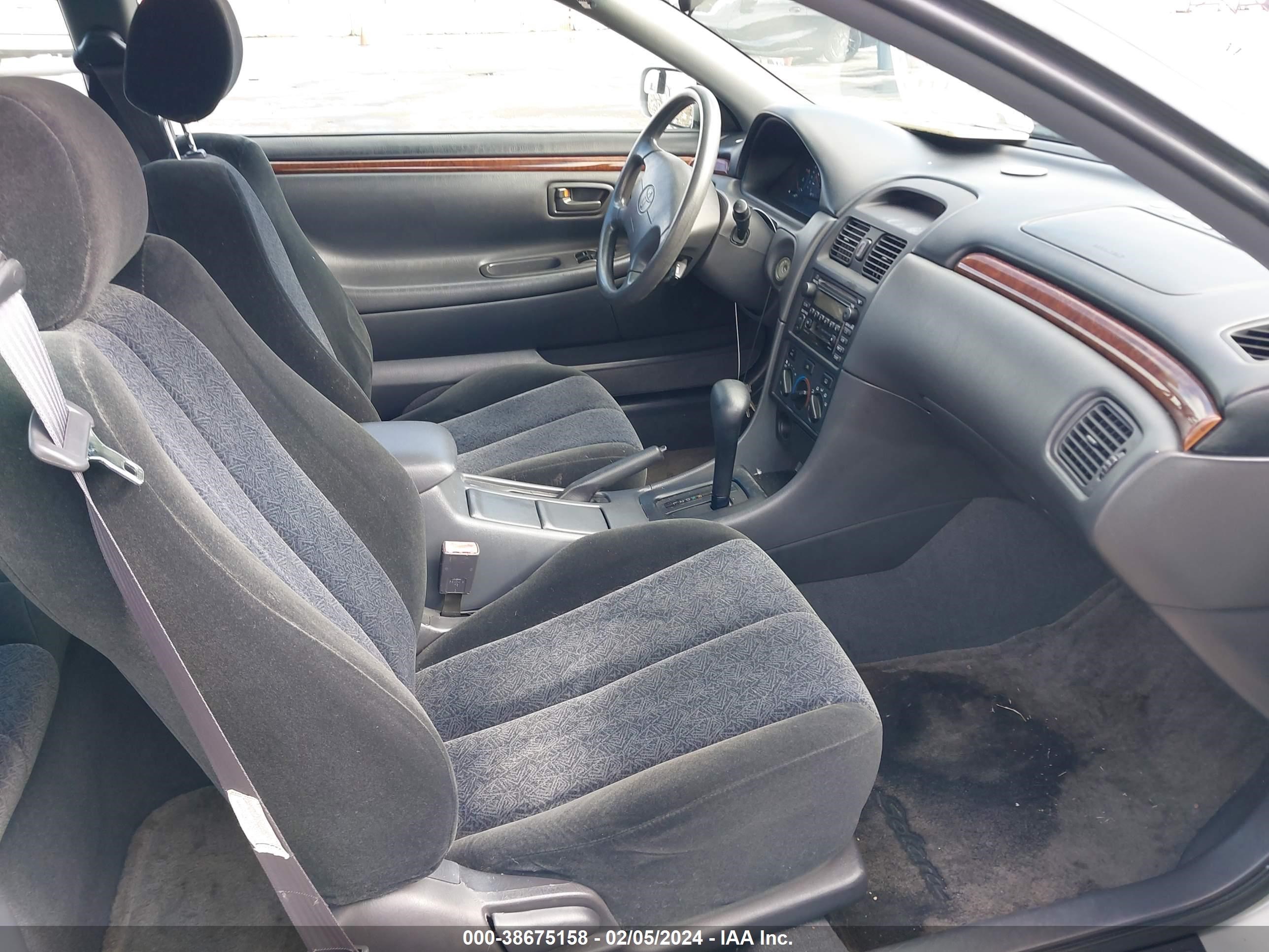 Photo 4 VIN: 2T1CG22P01C424946 - TOYOTA CAMRY SOLARA 