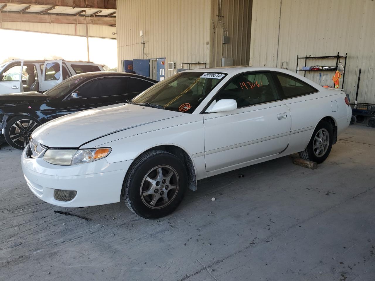 Photo 0 VIN: 2T1CG22P5YC401401 - TOYOTA CAMRY SOLARA 