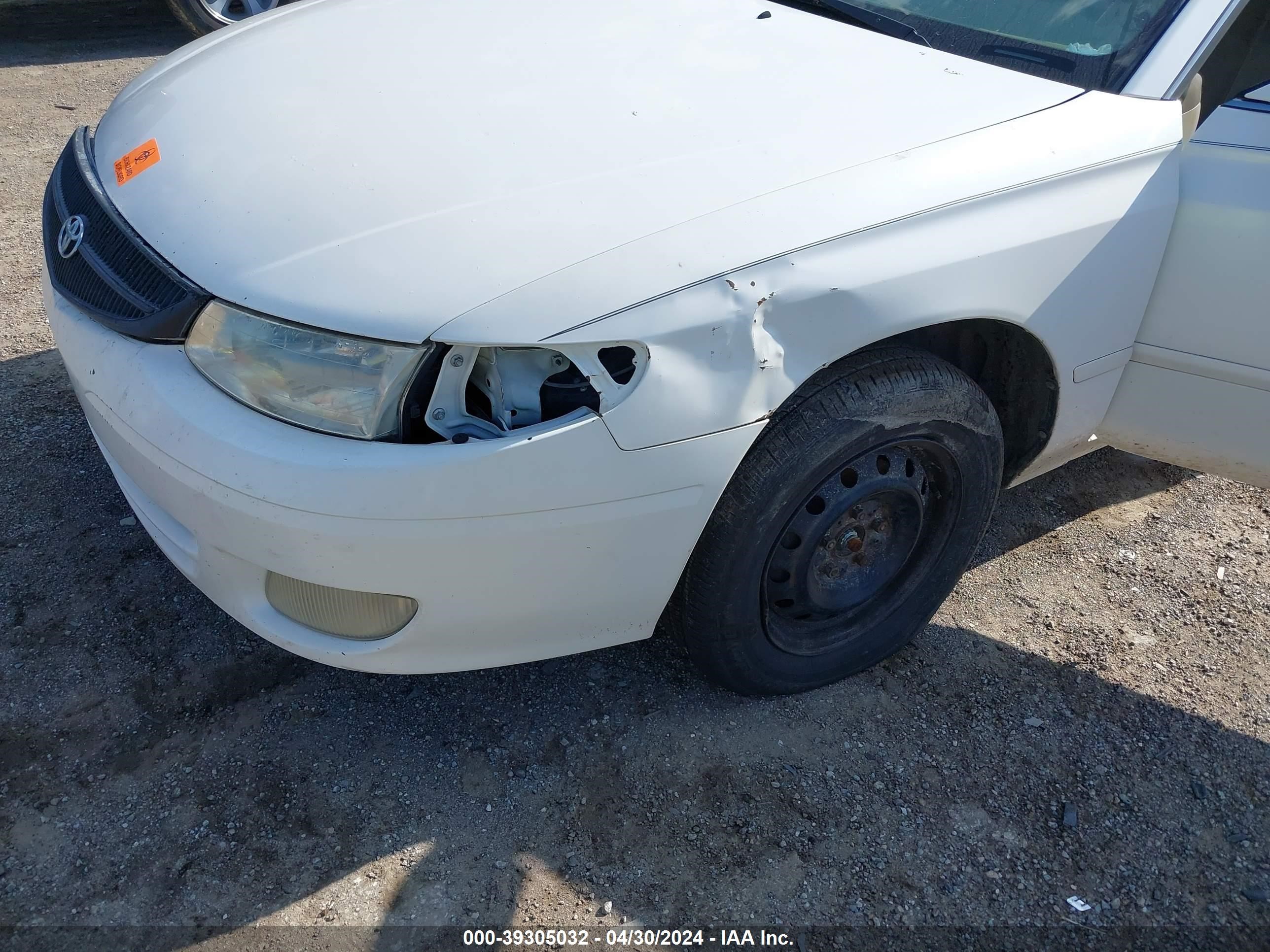 Photo 5 VIN: 2T1CG22P8YC333708 - TOYOTA CAMRY SOLARA 