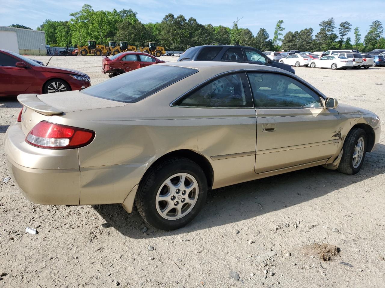 Photo 2 VIN: 2T1CG22P8YC392855 - TOYOTA CAMRY SOLARA 