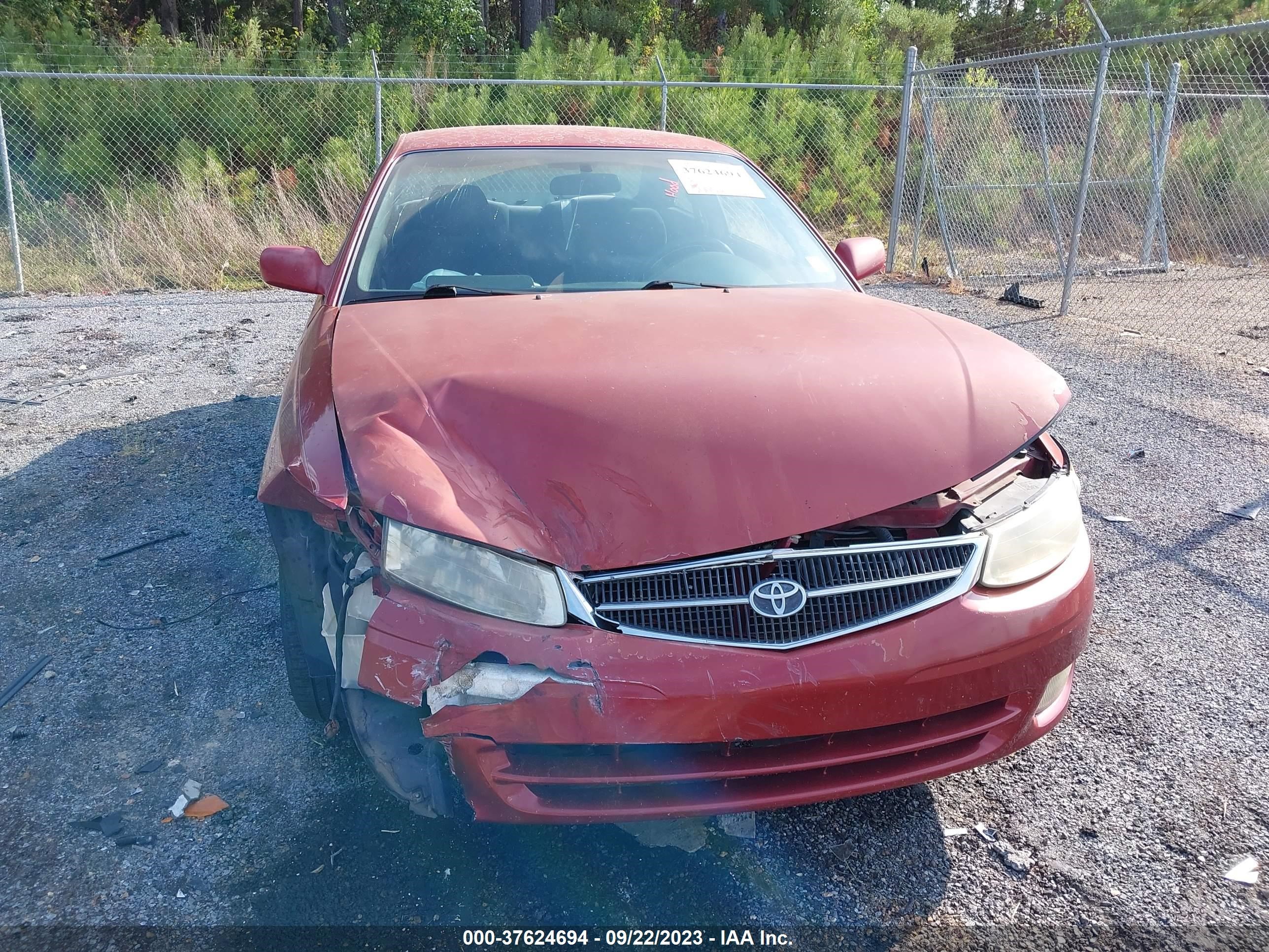 Photo 5 VIN: 2T1CG22P8YC393651 - TOYOTA CAMRY SOLARA 