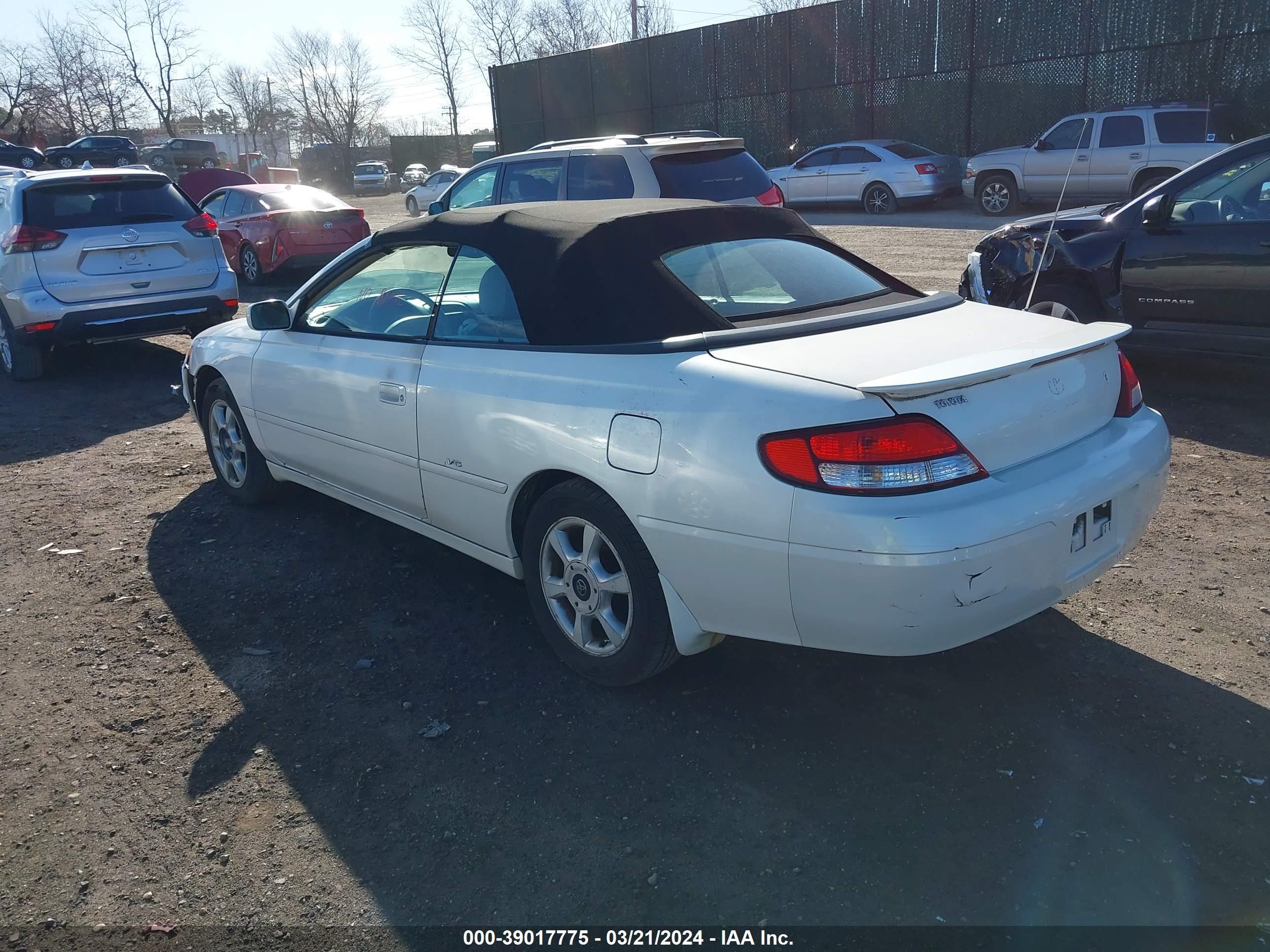 Photo 2 VIN: 2T1FF28P51C484048 - TOYOTA CAMRY SOLARA 