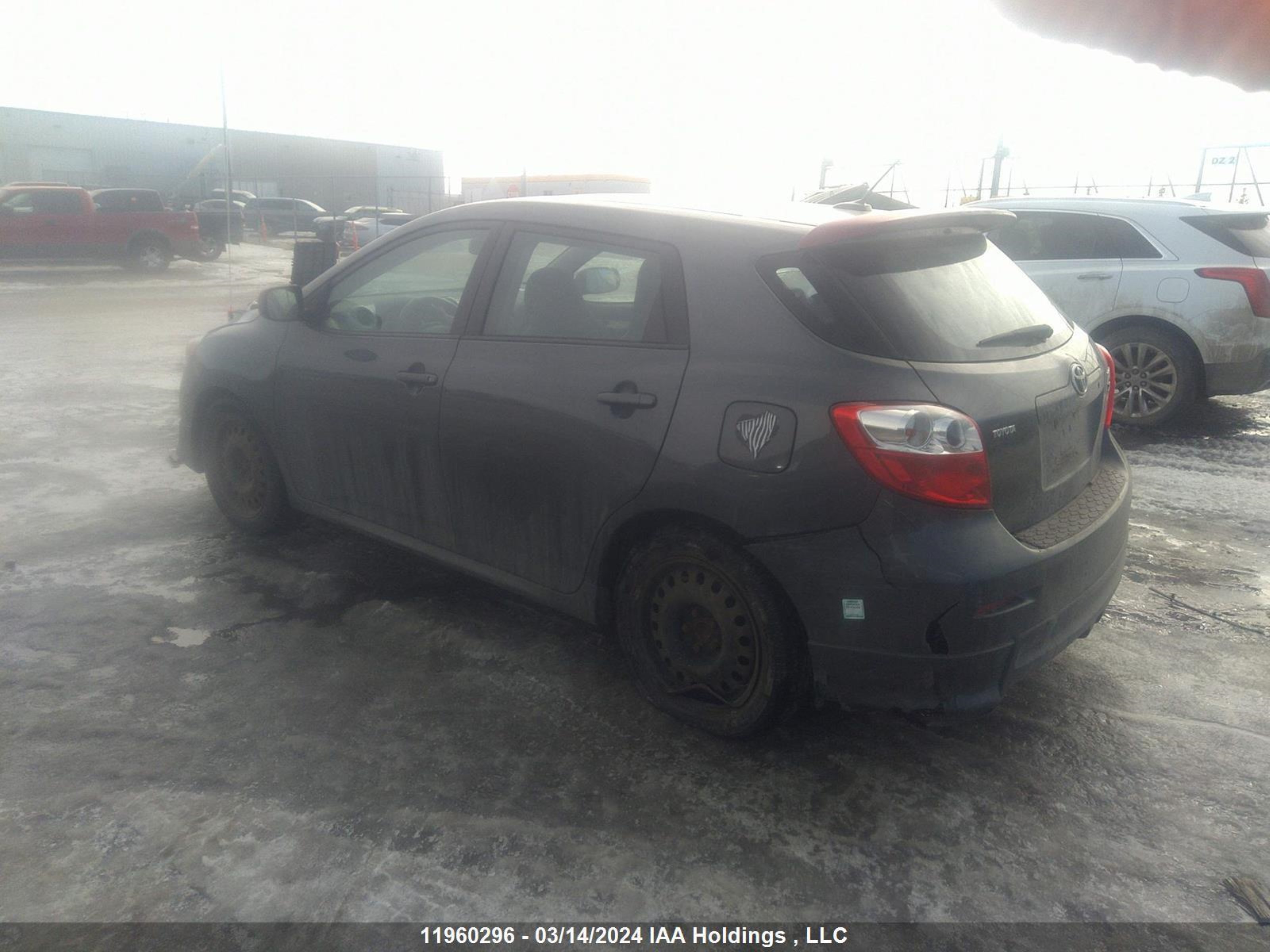 Photo 2 VIN: 2T1GE40E89C003461 - TOYOTA MATRIX 