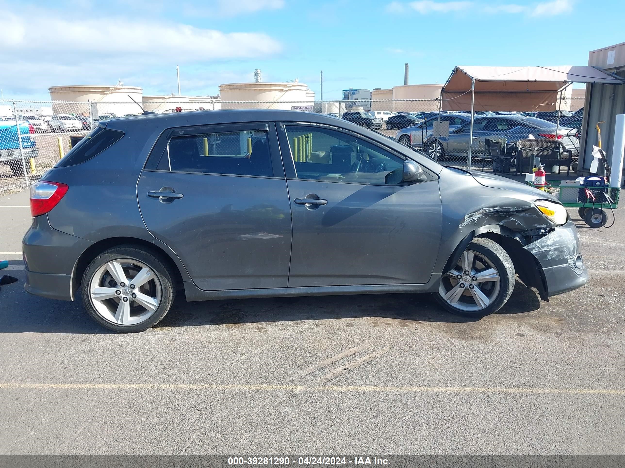 Photo 11 VIN: 2T1KE40E09C010852 - TOYOTA MATRIX 