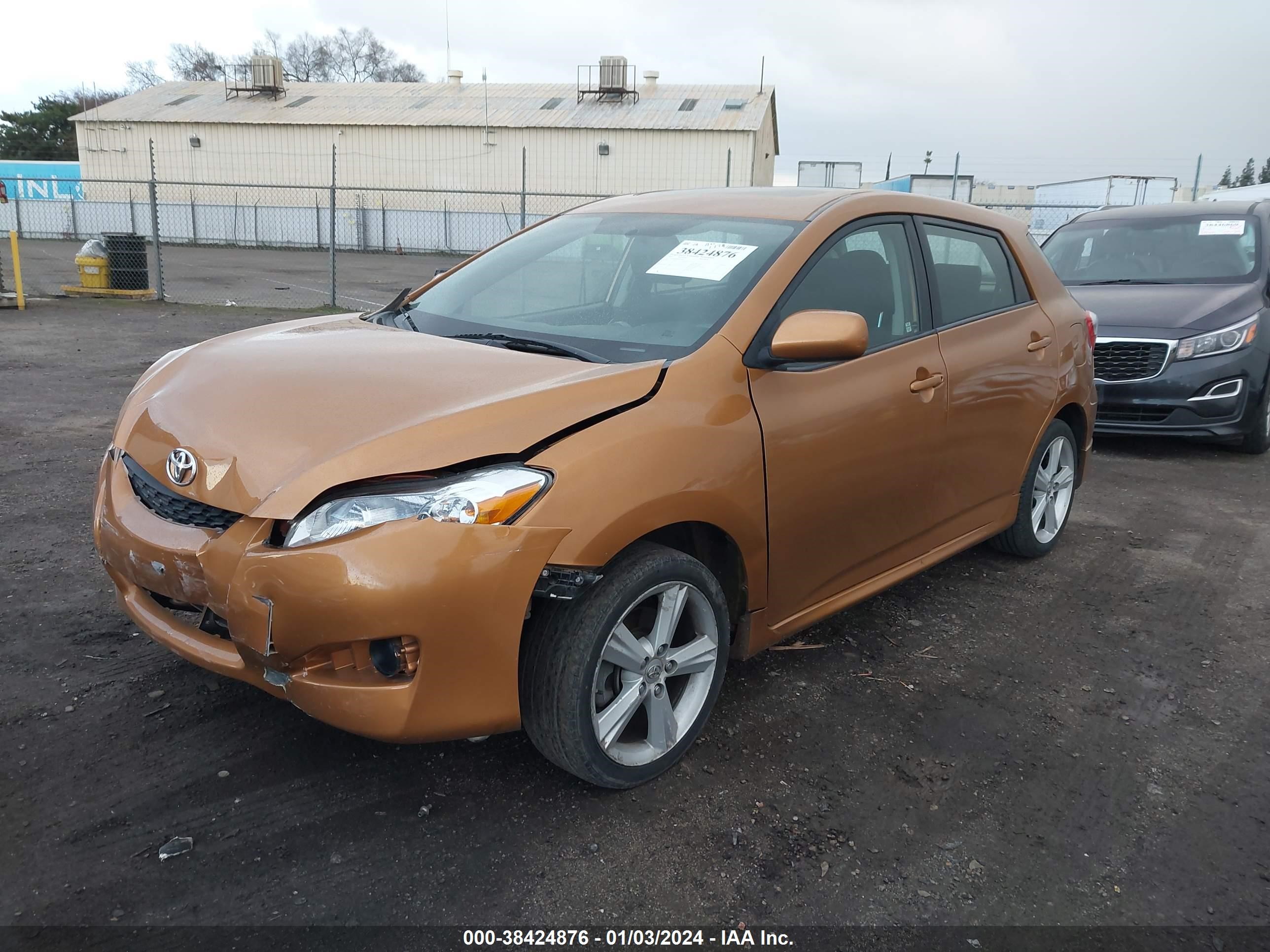 Photo 1 VIN: 2T1KE40E09C025836 - TOYOTA MATRIX 