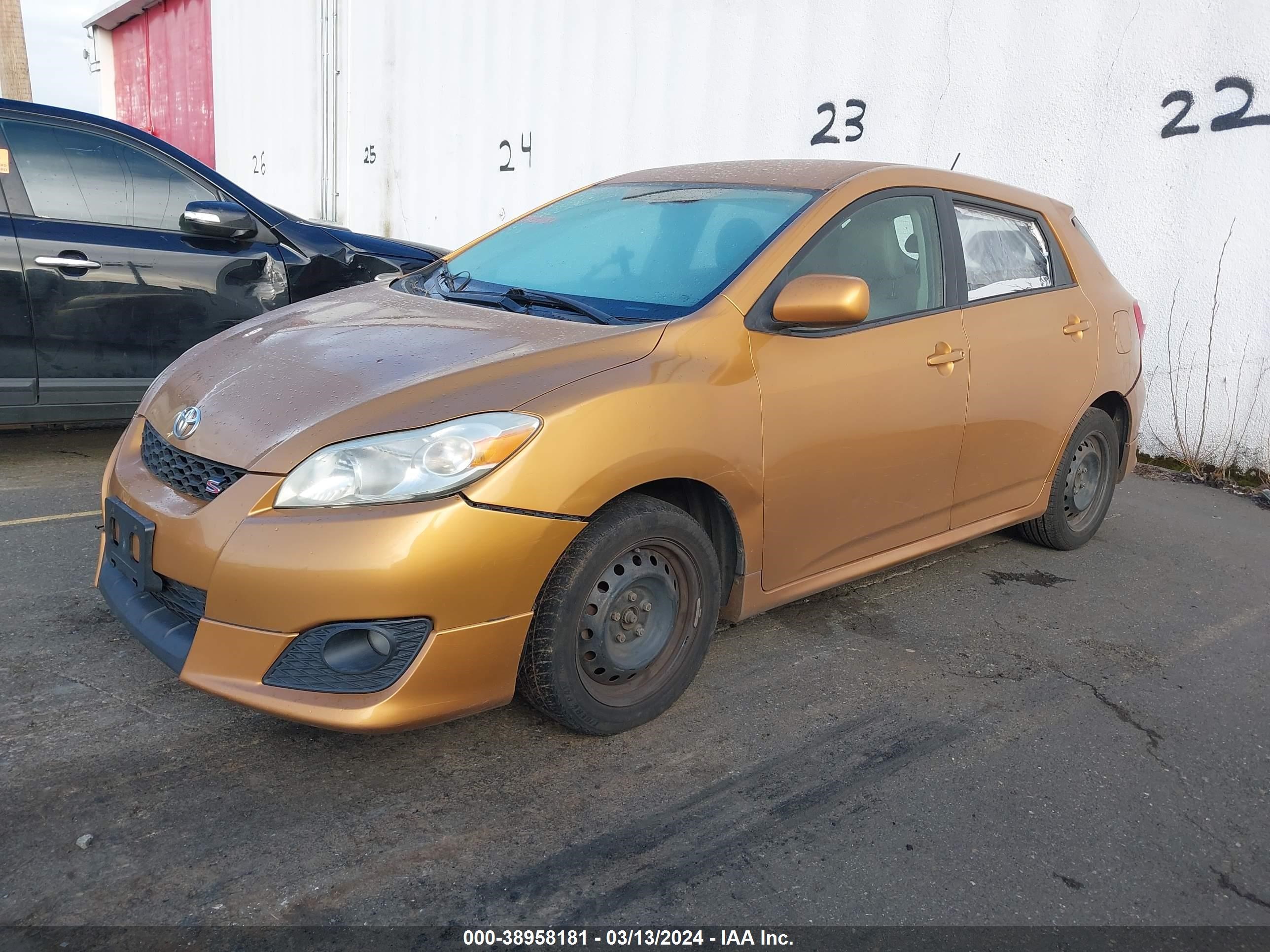 Photo 1 VIN: 2T1KE40E19C030351 - TOYOTA MATRIX 