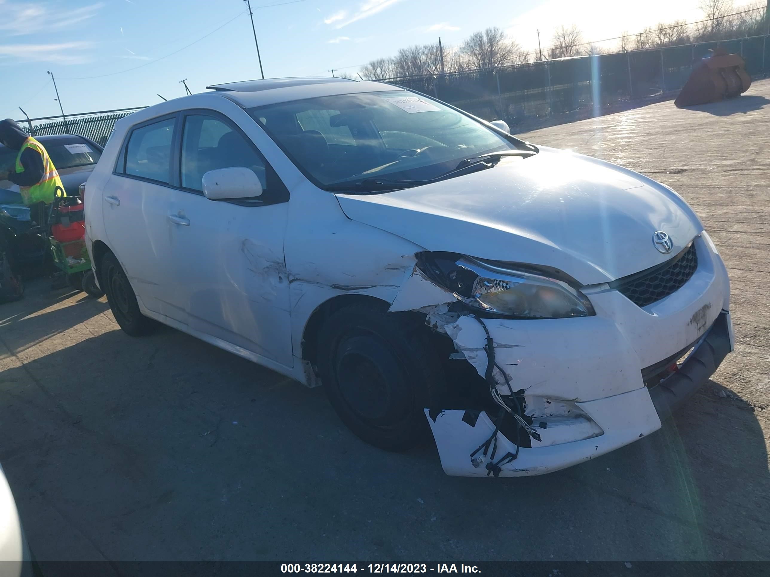 Photo 0 VIN: 2T1KE40E29C028771 - TOYOTA MATRIX 