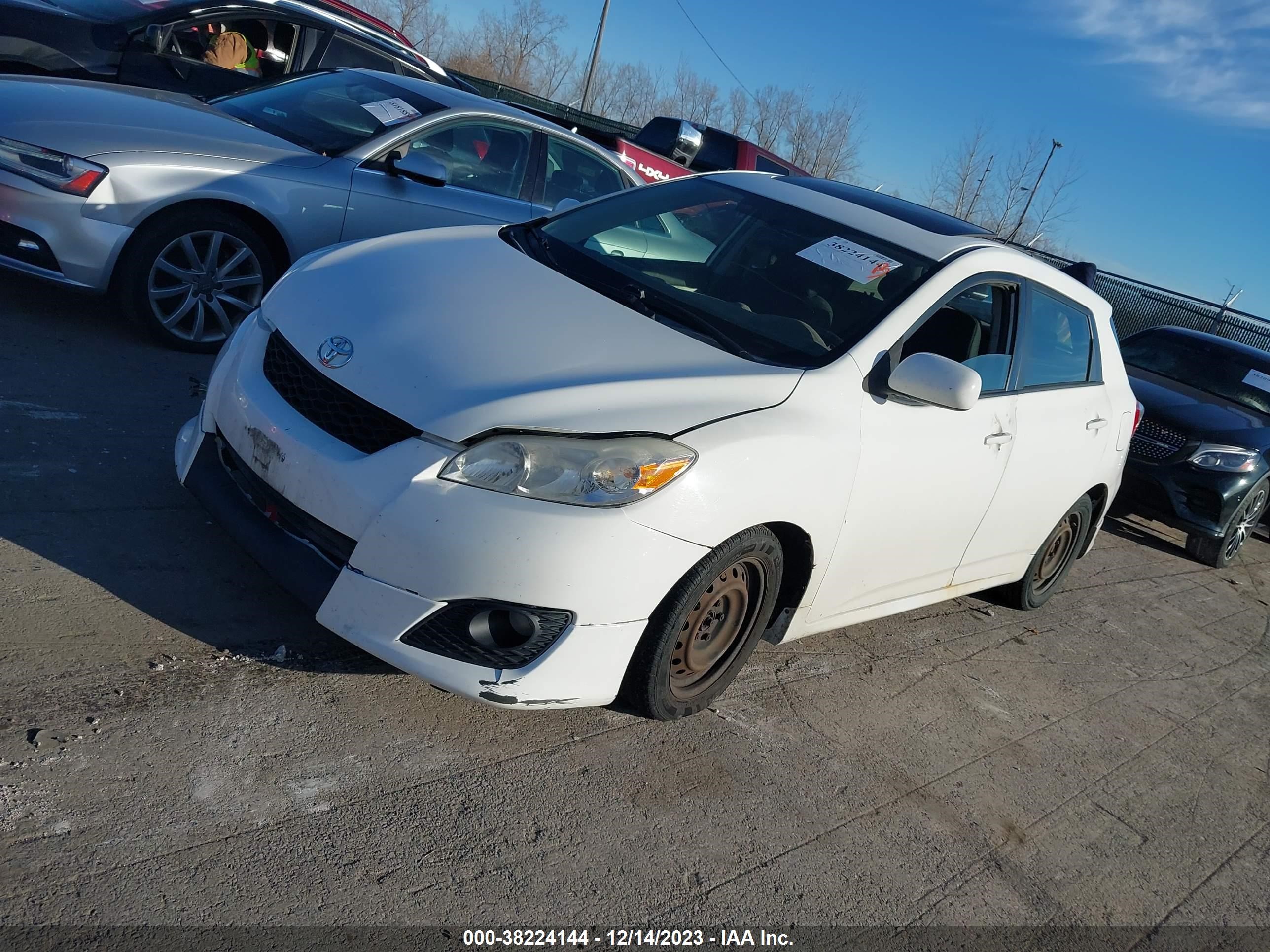 Photo 1 VIN: 2T1KE40E29C028771 - TOYOTA MATRIX 