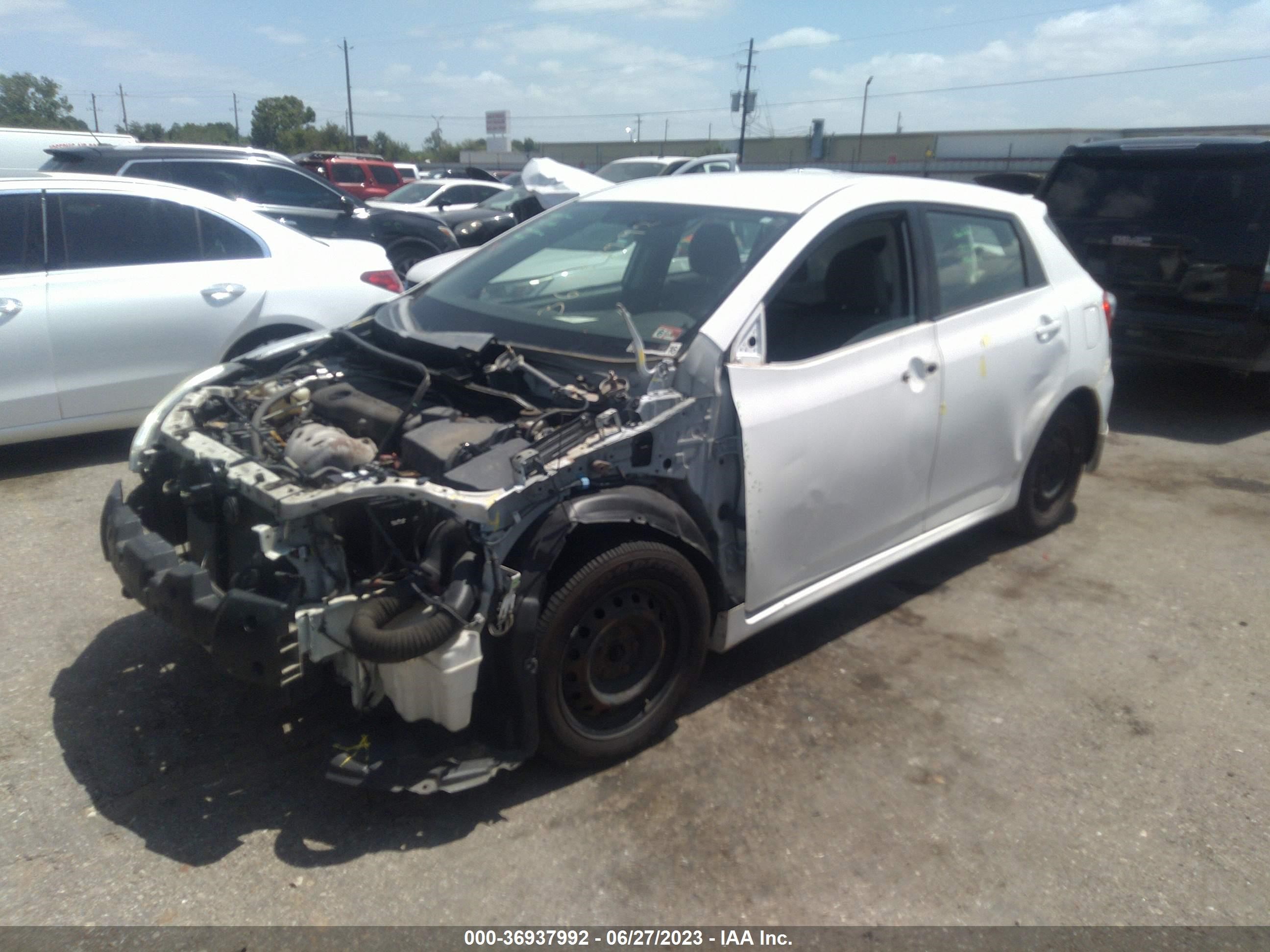 Photo 1 VIN: 2T1KE40E39C028262 - TOYOTA MATRIX 