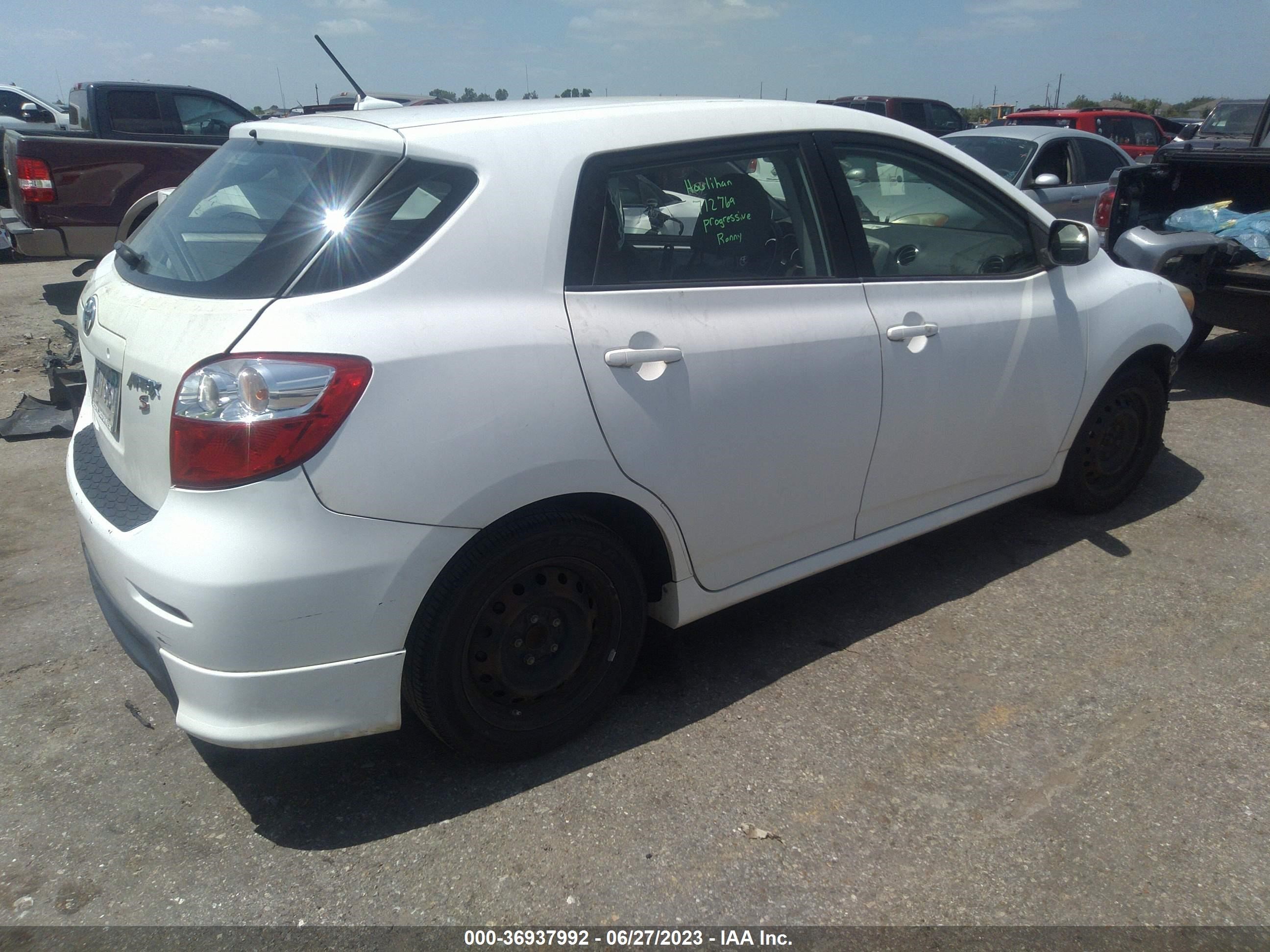 Photo 3 VIN: 2T1KE40E39C028262 - TOYOTA MATRIX 