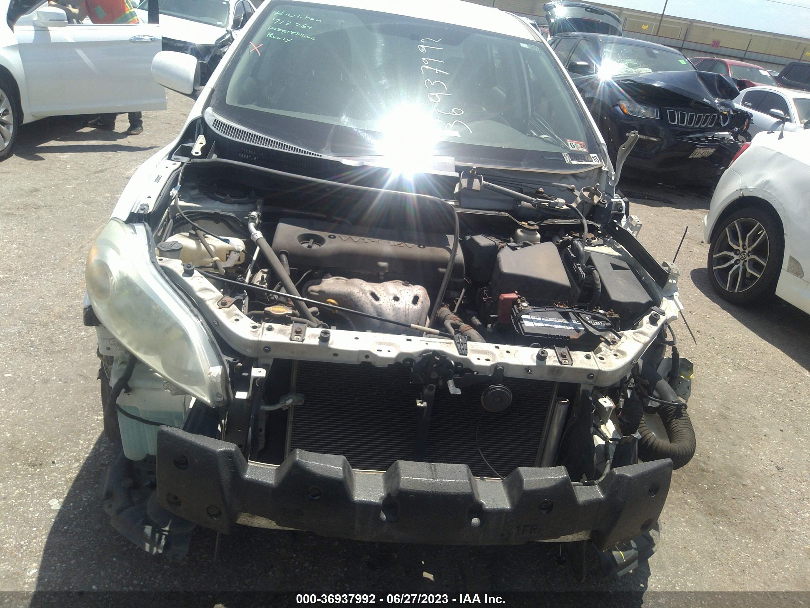 Photo 5 VIN: 2T1KE40E39C028262 - TOYOTA MATRIX 