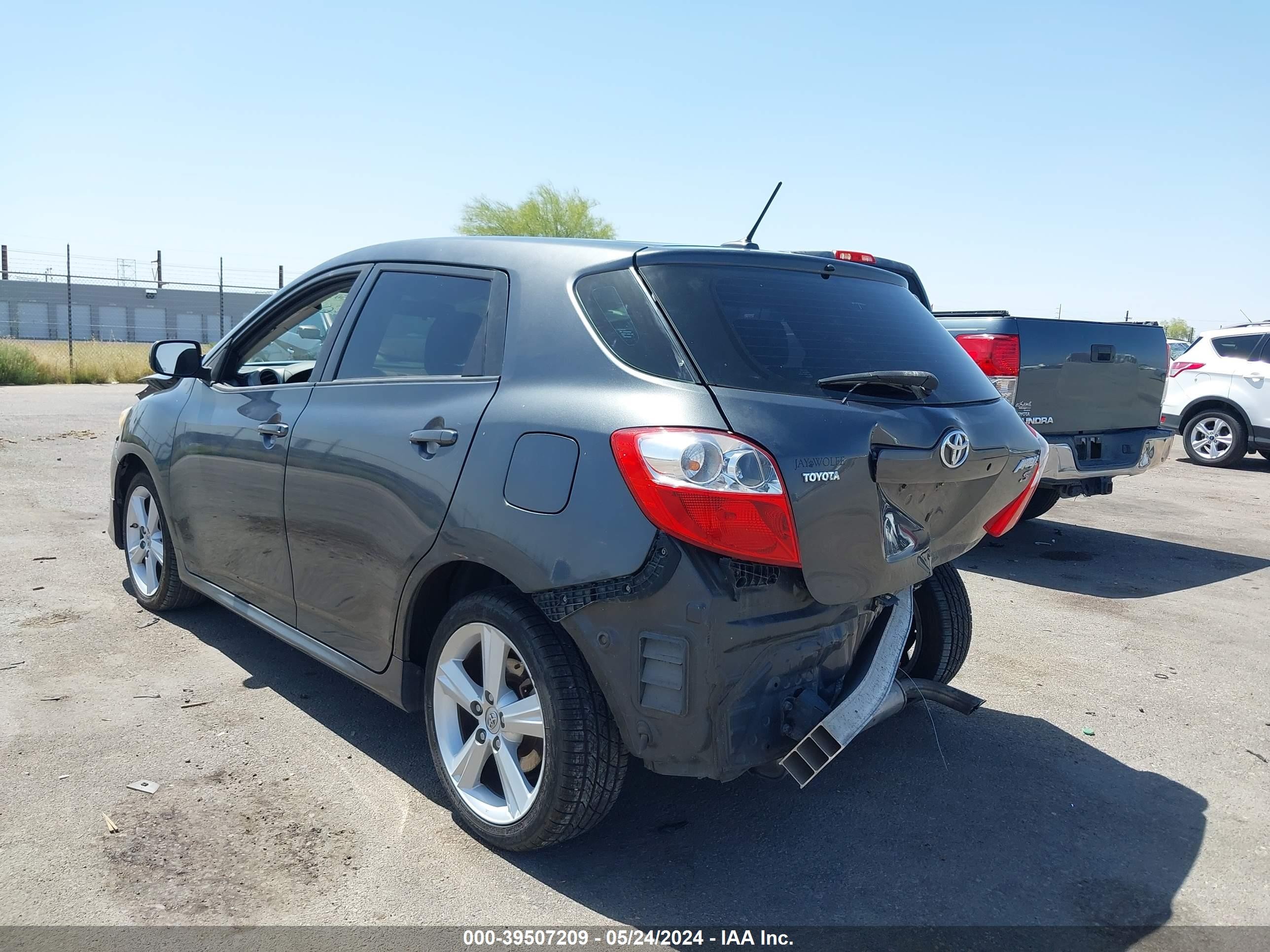 Photo 2 VIN: 2T1KE40E49C024138 - TOYOTA MATRIX 