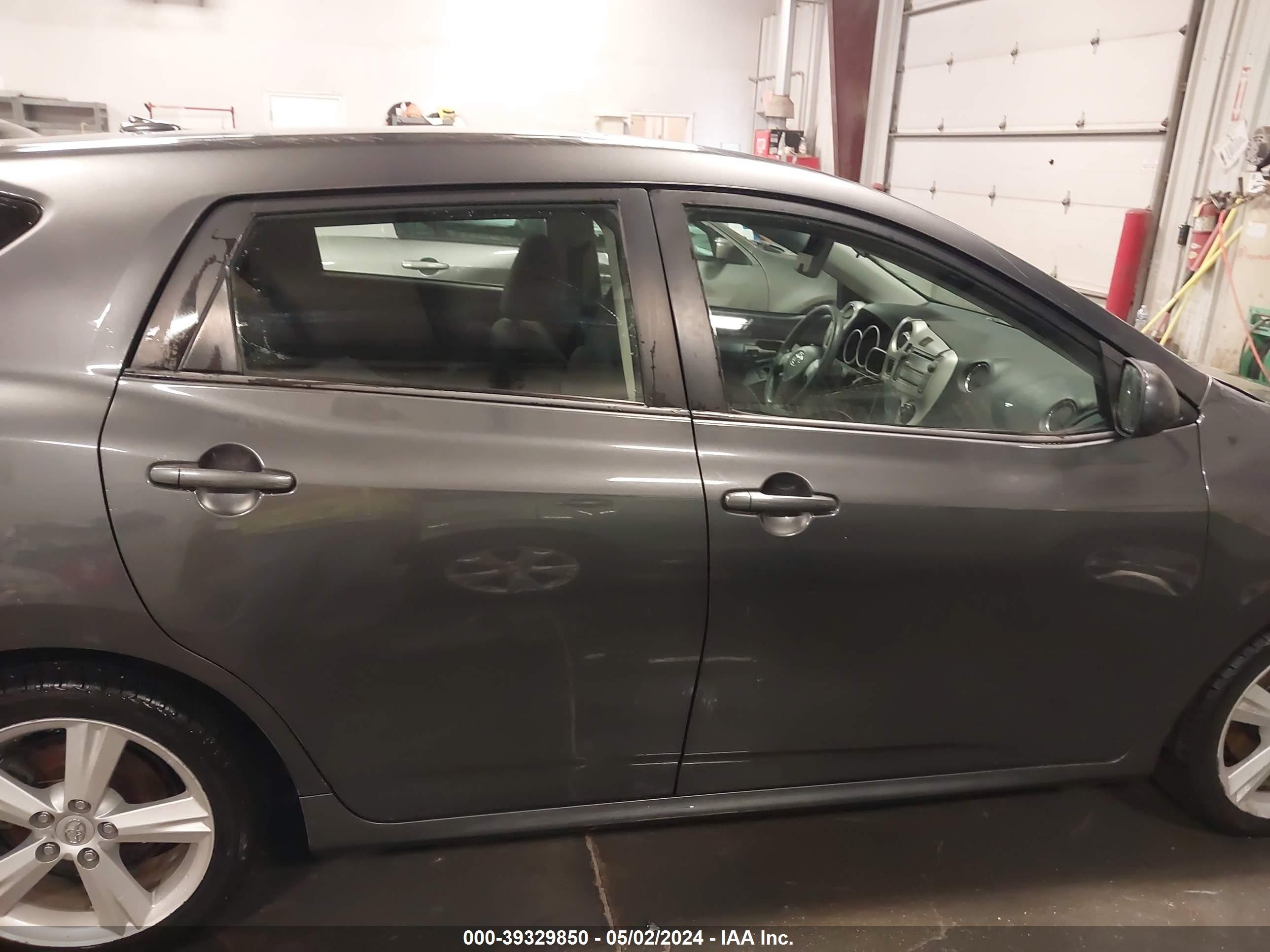 Photo 12 VIN: 2T1KE40E79C004658 - TOYOTA MATRIX 