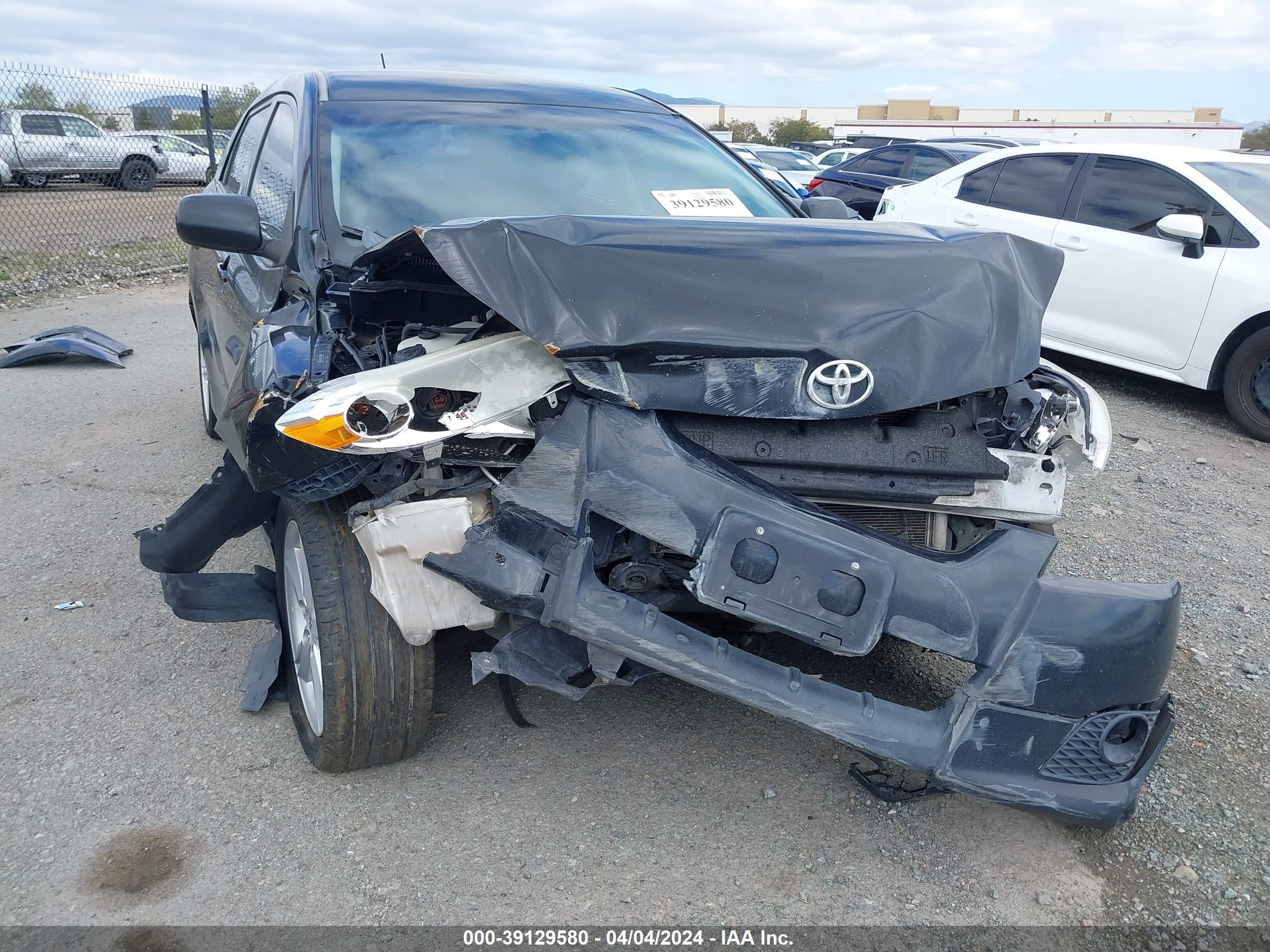 Photo 5 VIN: 2T1KE40E79C005230 - TOYOTA MATRIX 