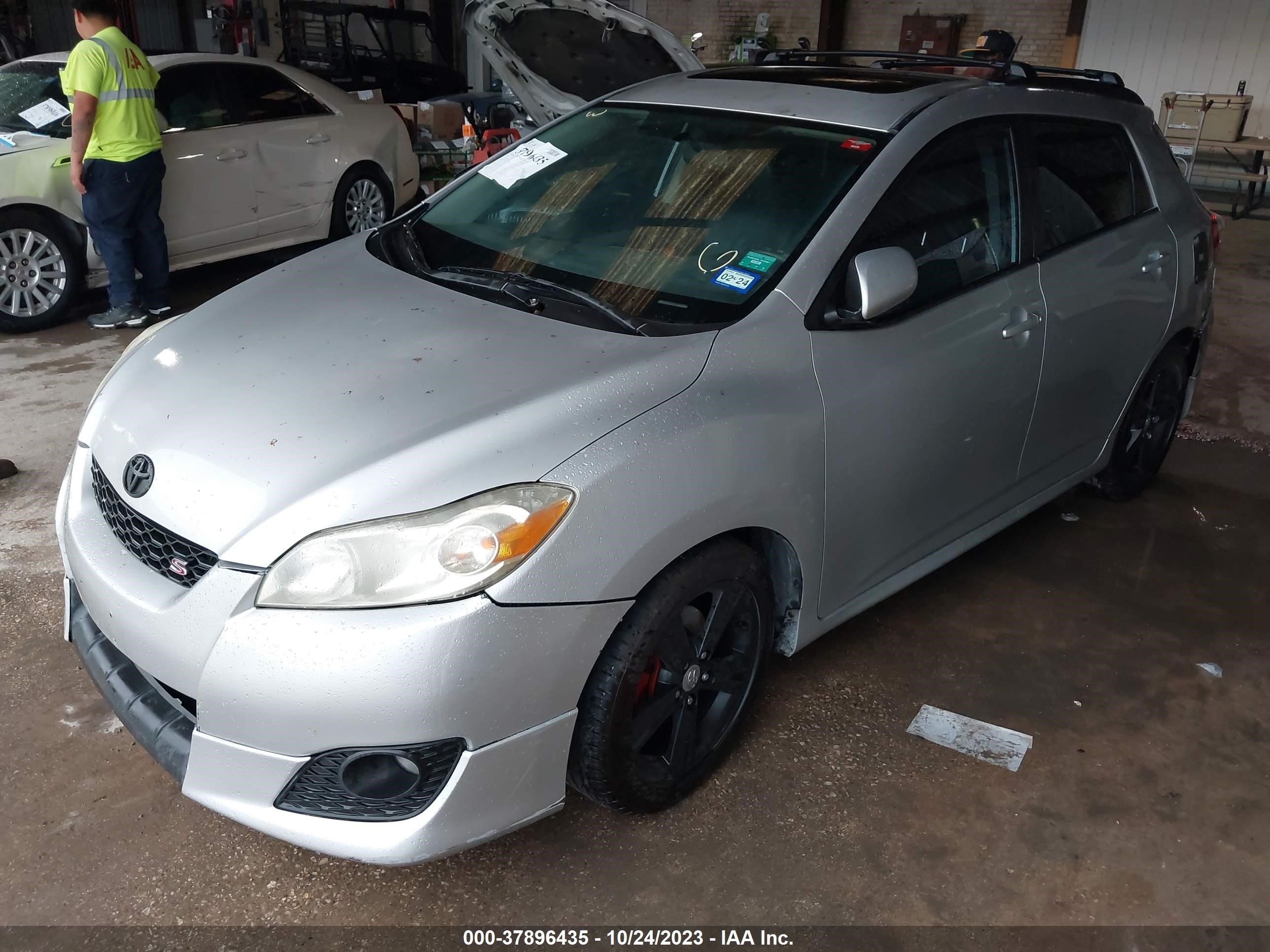 Photo 1 VIN: 2T1KE40E79C012839 - TOYOTA MATRIX 