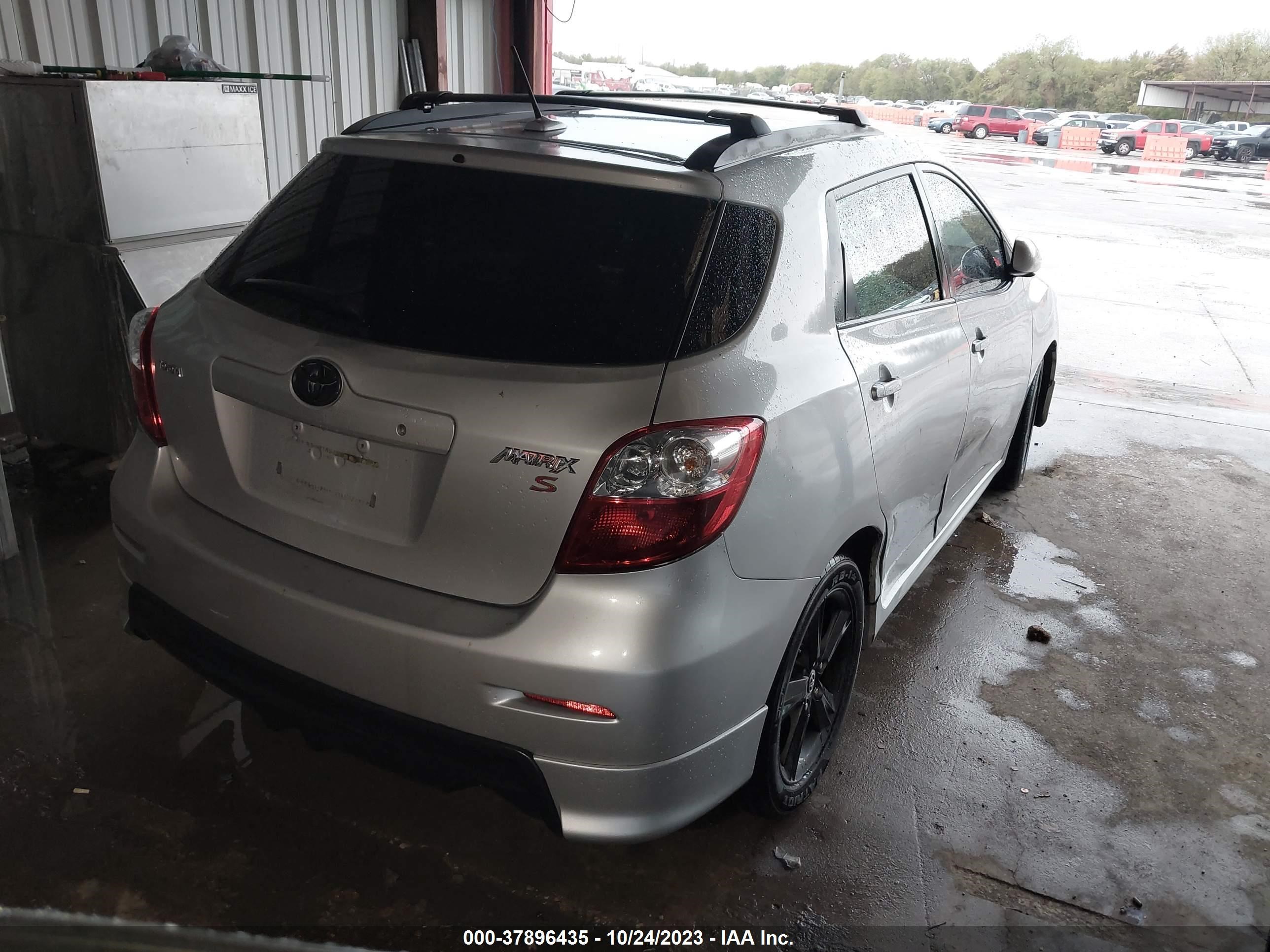 Photo 3 VIN: 2T1KE40E79C012839 - TOYOTA MATRIX 