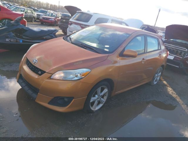 Photo 1 VIN: 2T1KE4EE4AC038988 - TOYOTA MATRIX 