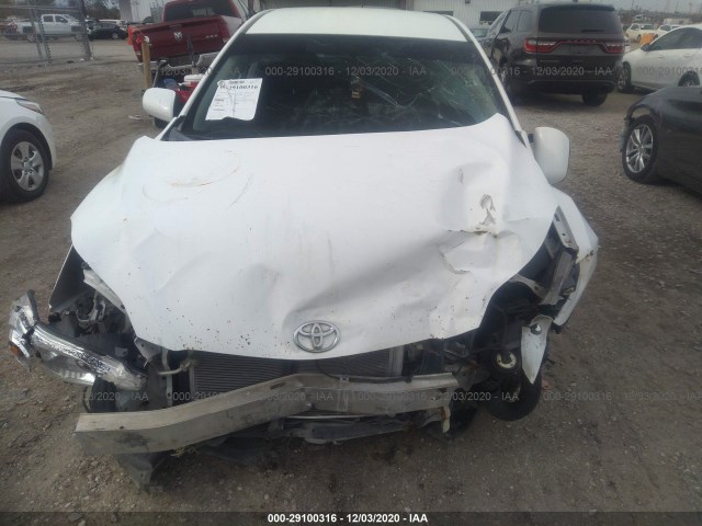 Photo 5 VIN: 2T1KE4EE9CC049925 - TOYOTA MATRIX 