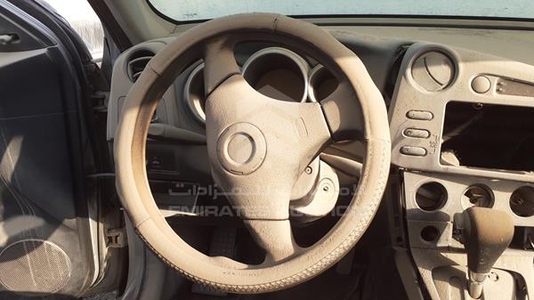 Photo 11 VIN: 2T1KR22513C918099 - TOYOTA MATRIX 