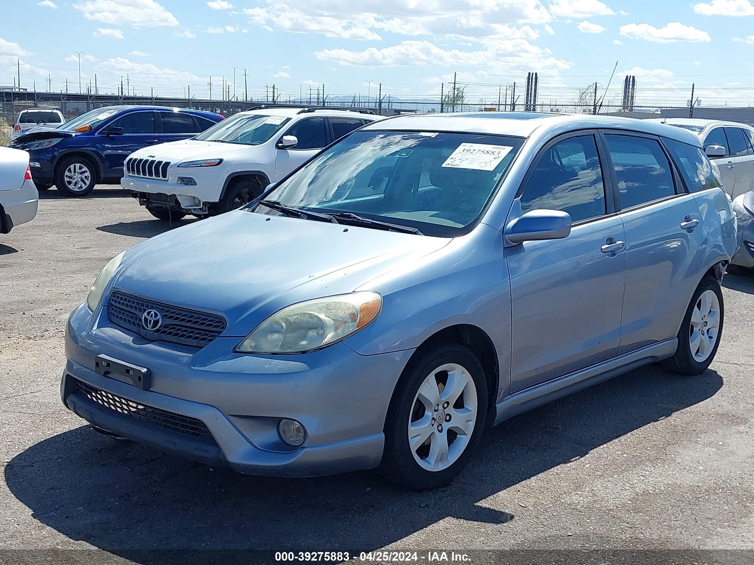 Photo 1 VIN: 2T1KR30E35C411448 - TOYOTA MATRIX 