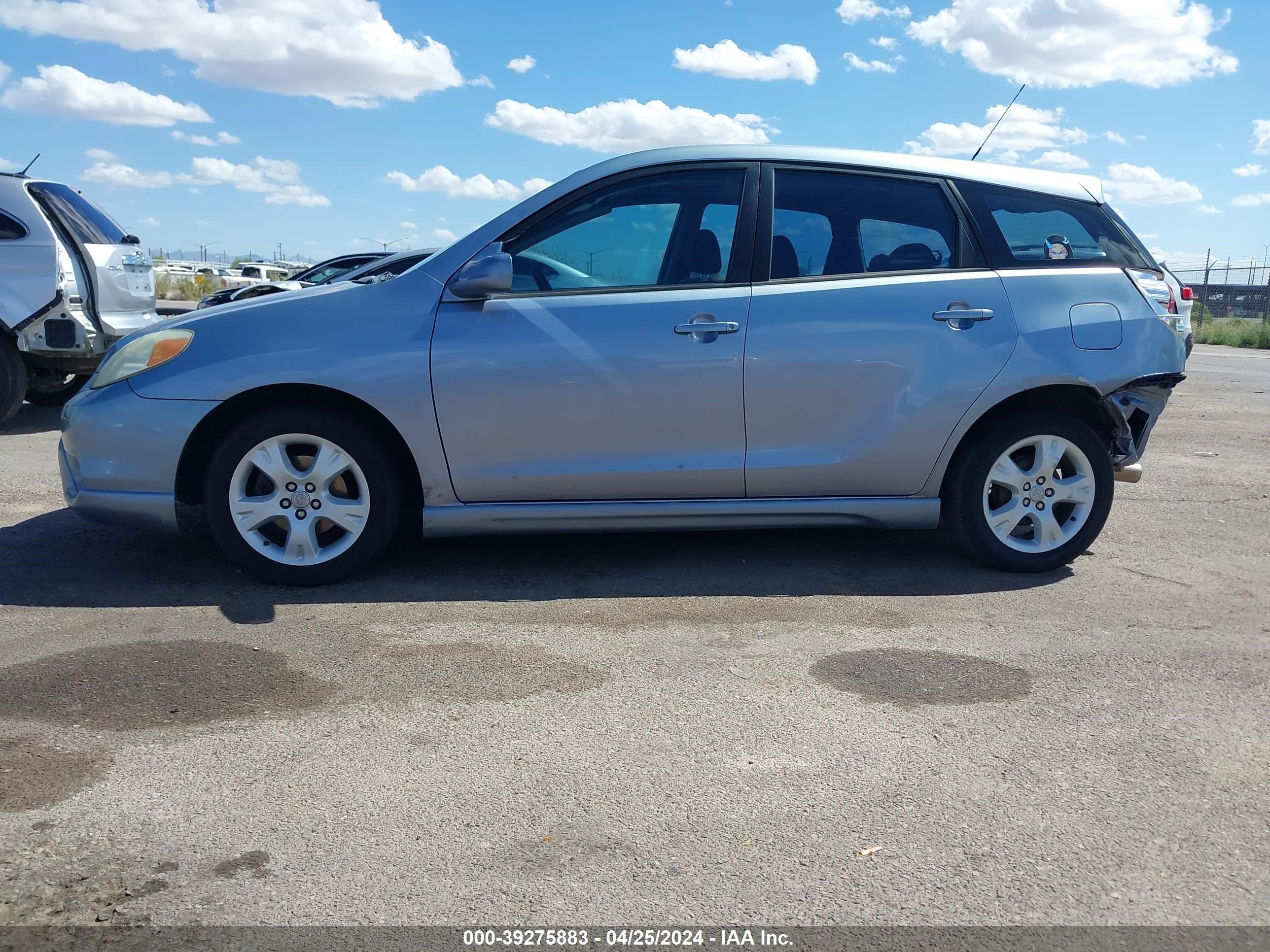 Photo 14 VIN: 2T1KR30E35C411448 - TOYOTA MATRIX 