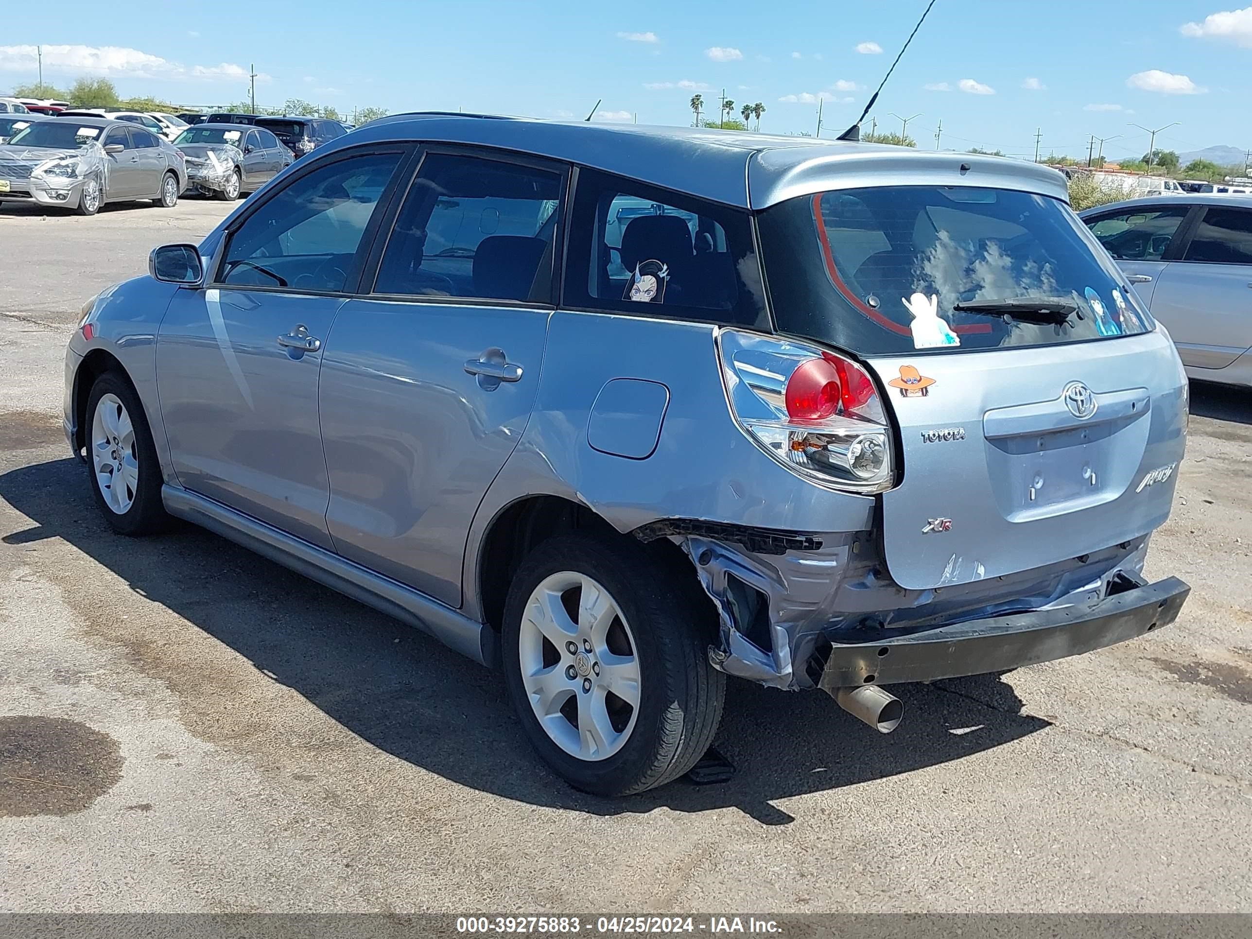 Photo 2 VIN: 2T1KR30E35C411448 - TOYOTA MATRIX 