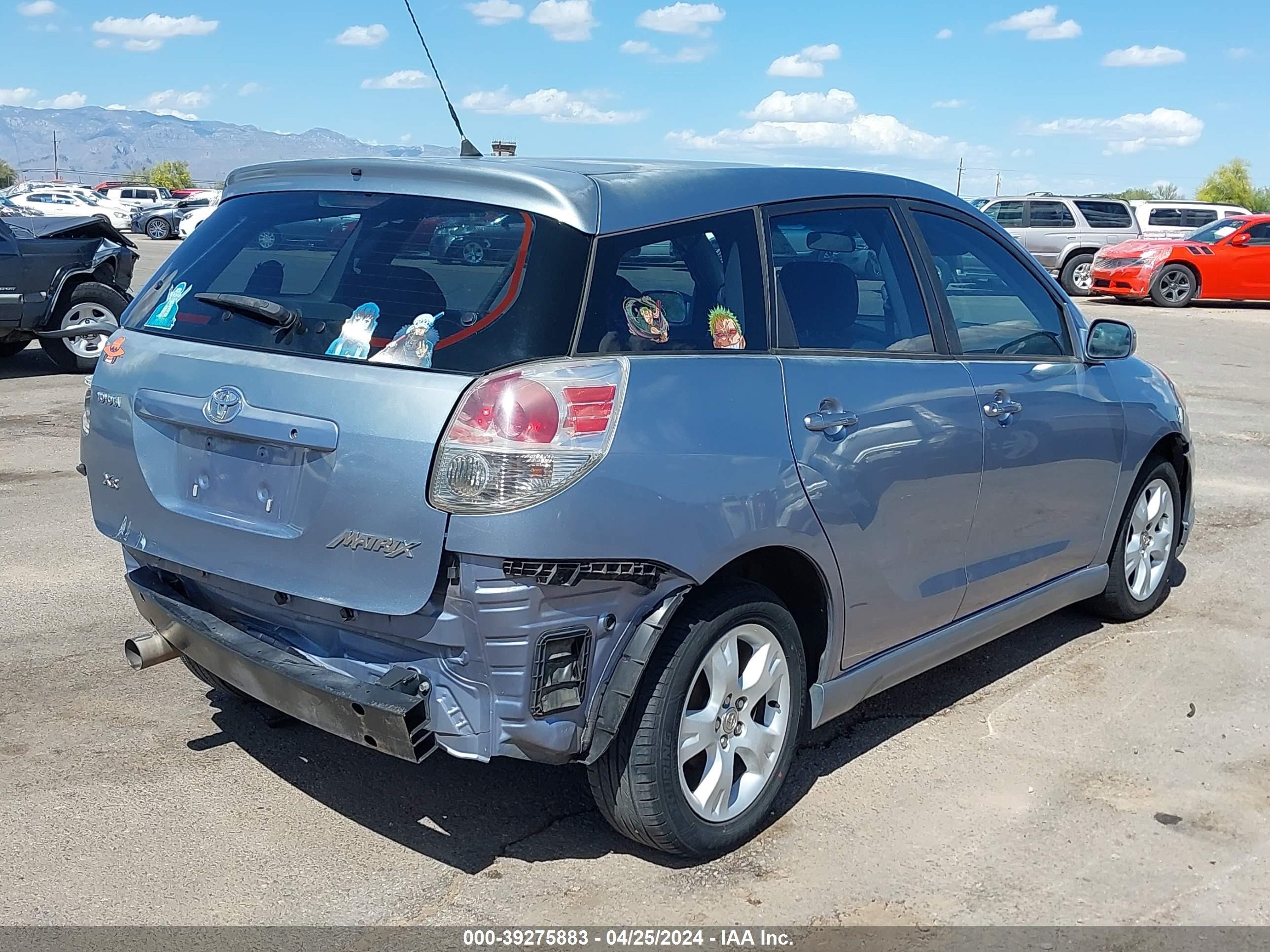 Photo 3 VIN: 2T1KR30E35C411448 - TOYOTA MATRIX 