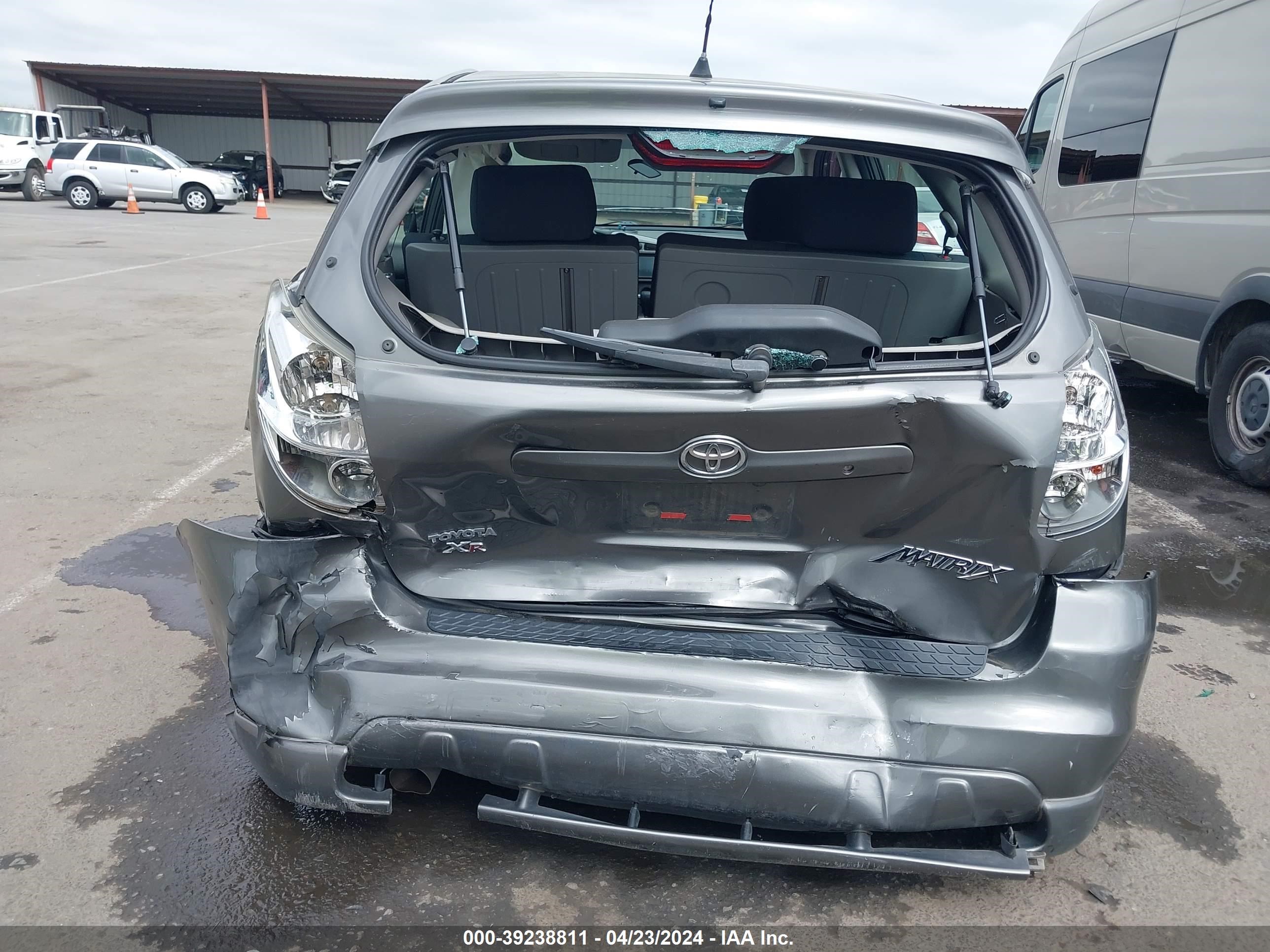 Photo 14 VIN: 2T1KR30E37C651294 - TOYOTA MATRIX 