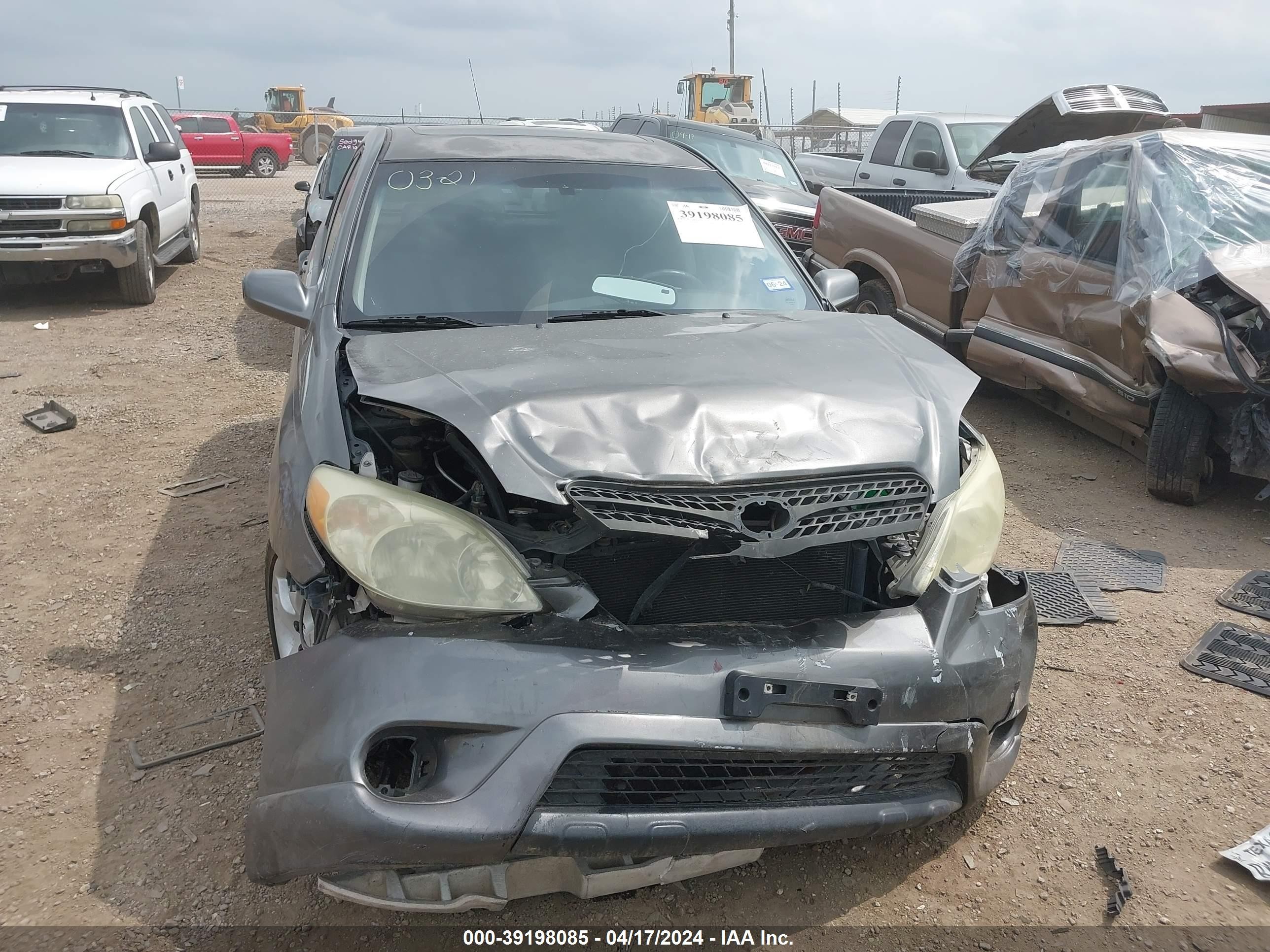 Photo 5 VIN: 2T1KR32E05C397912 - TOYOTA MATRIX 